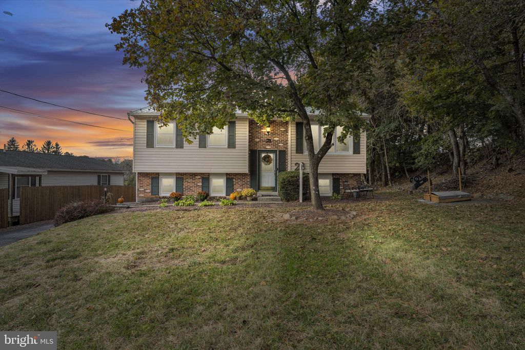 Photo of 23 Roseglen Road, DUNCANNON, PA 17020 (MLS # PAPY2008654)