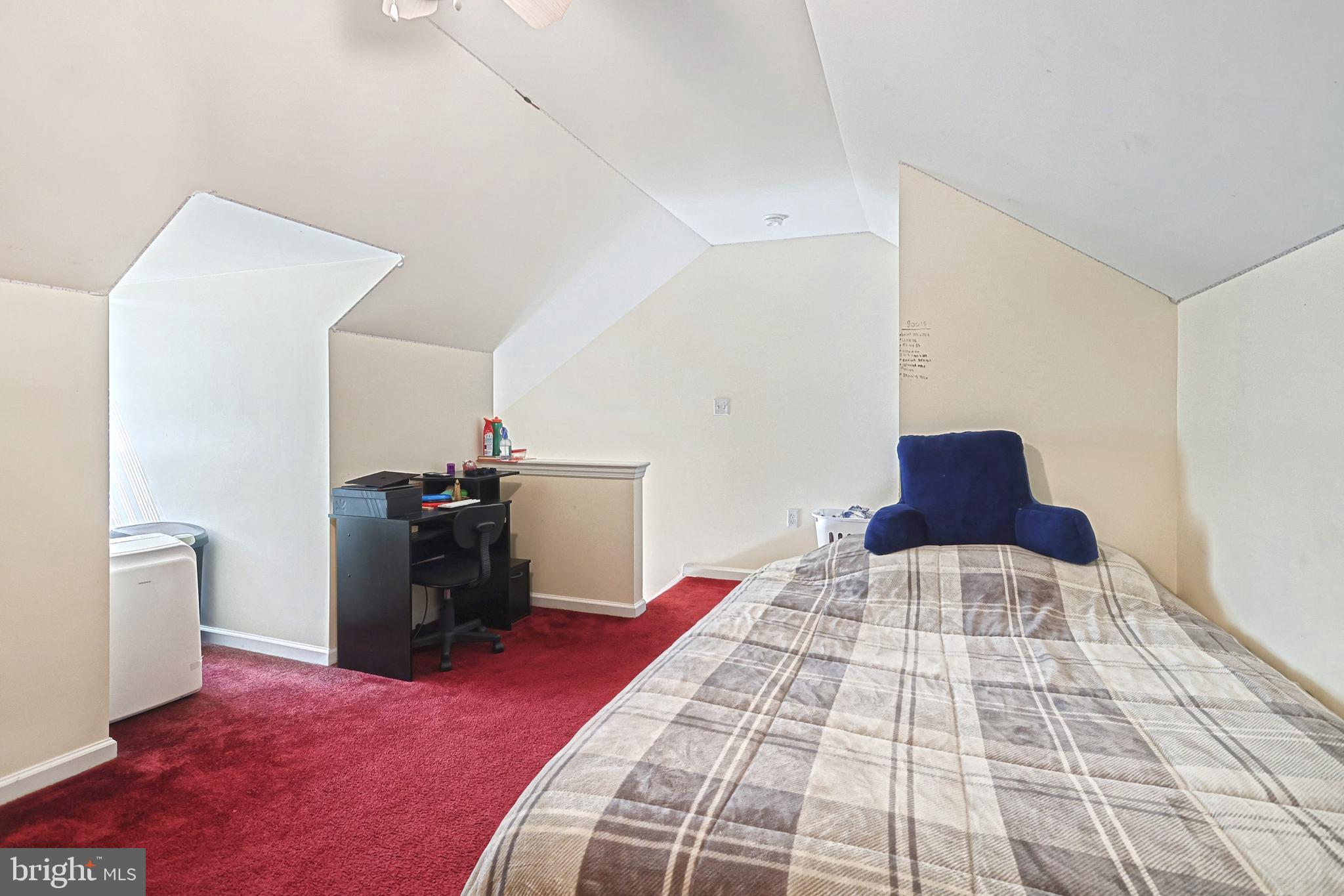 HEARTHRIDGE - Residential