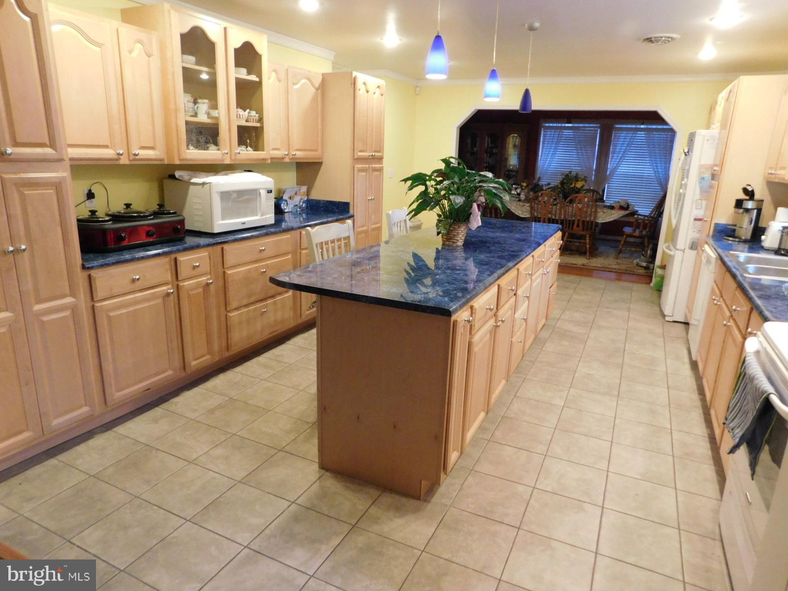 GLEN OAKS - Residential