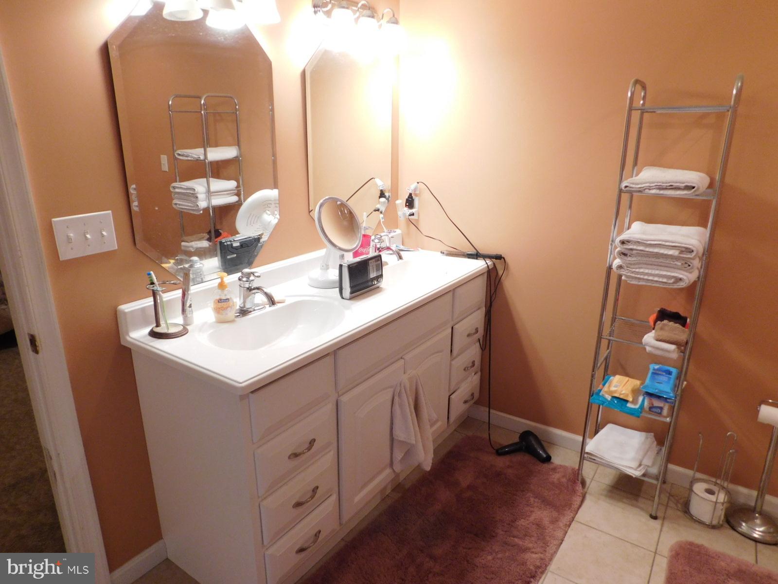 GLEN OAKS - Residential