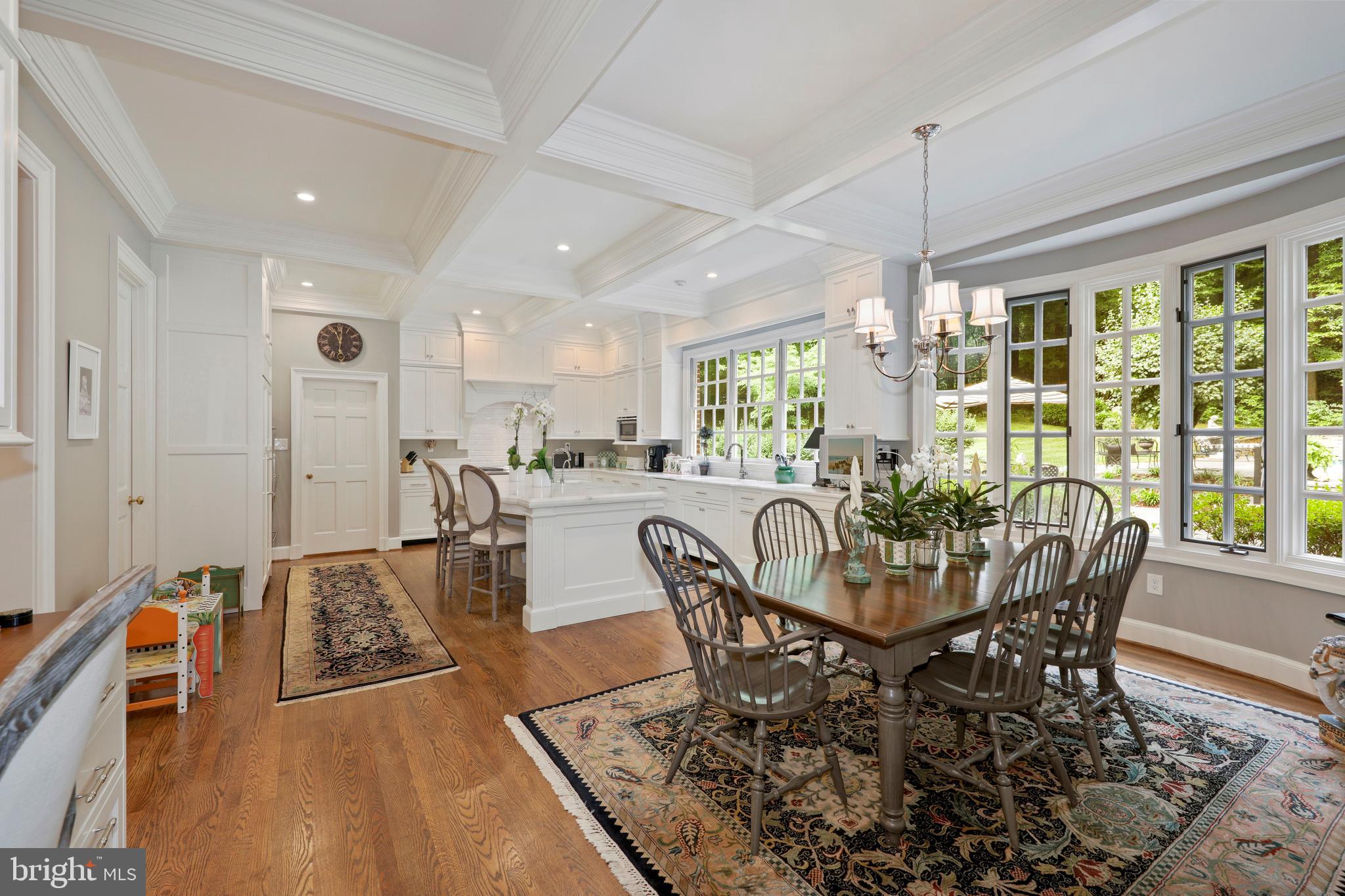 BURNING TREE - Residential