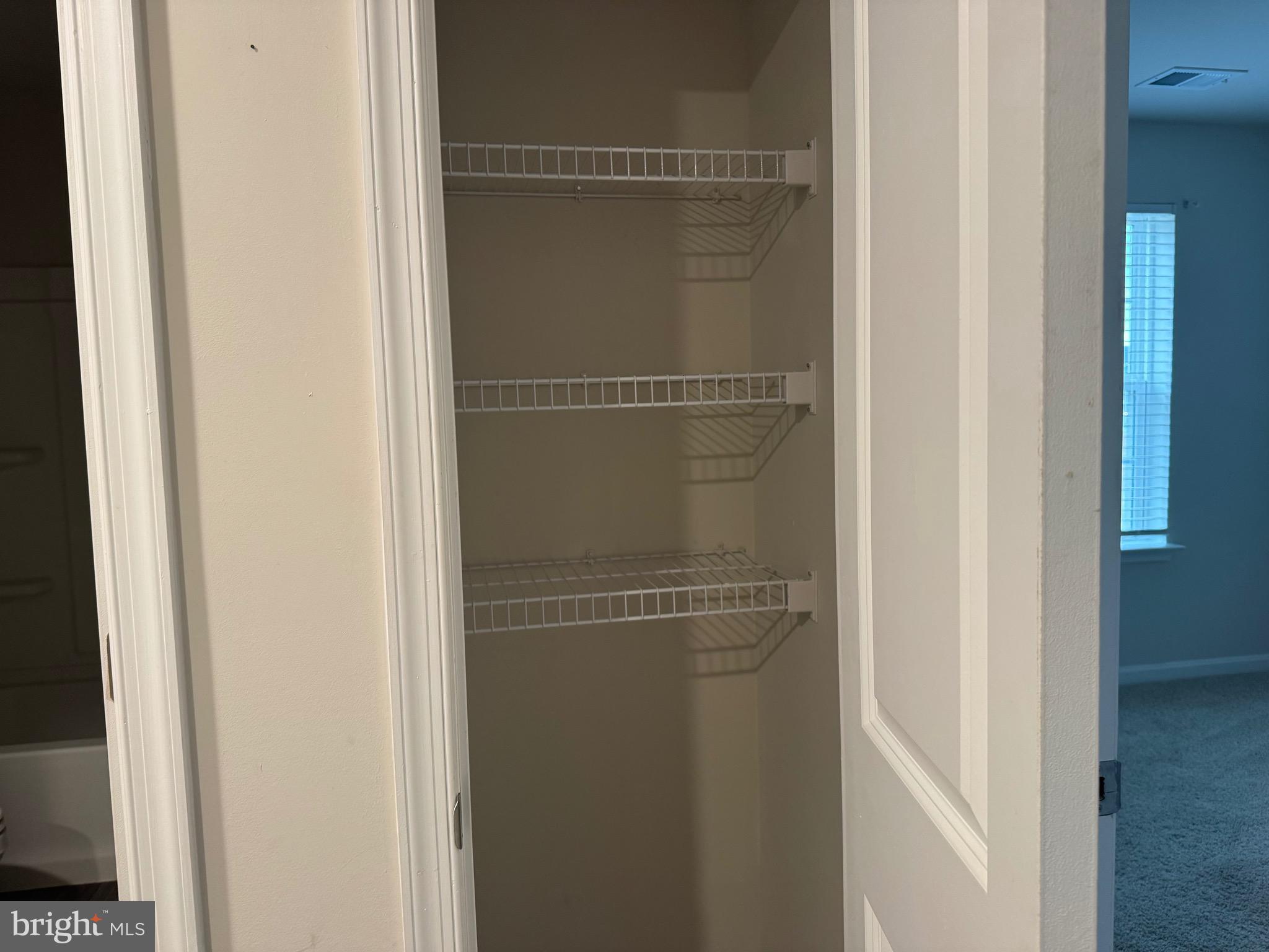 MAGNOLIA SPRINGS - Residential Lease