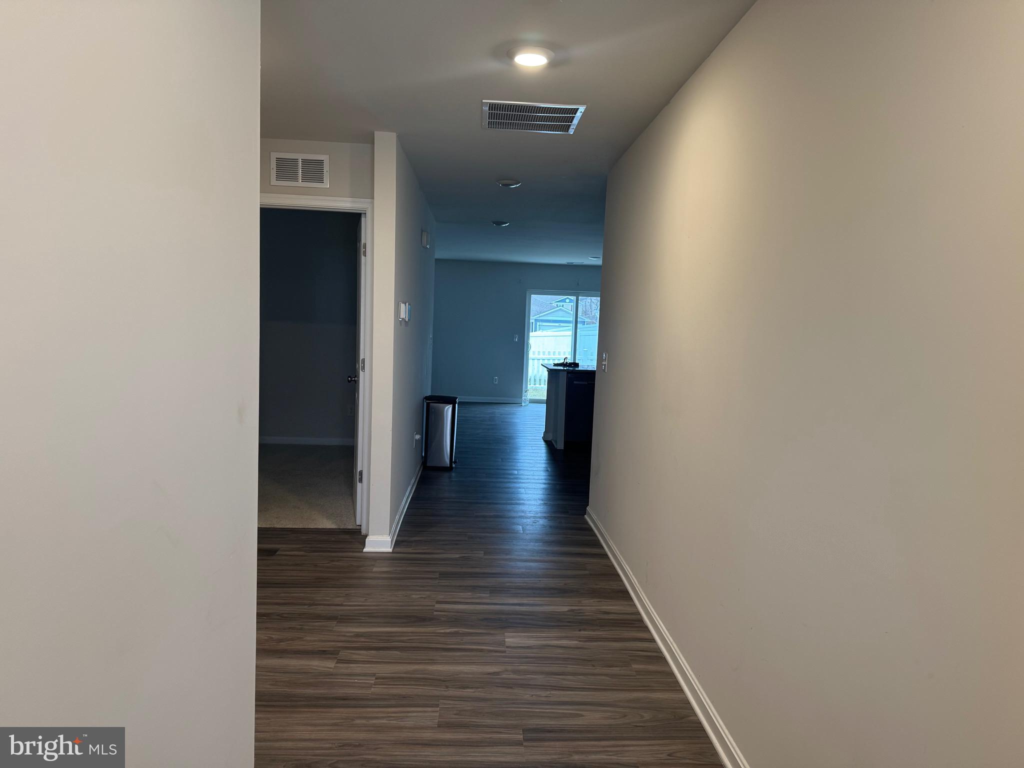 MAGNOLIA SPRINGS - Residential Lease