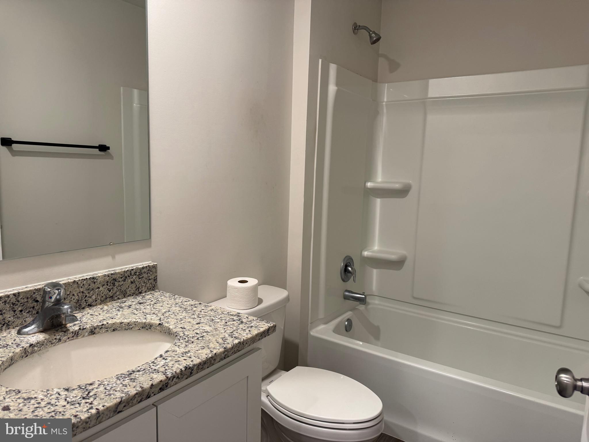 MAGNOLIA SPRINGS - Residential Lease