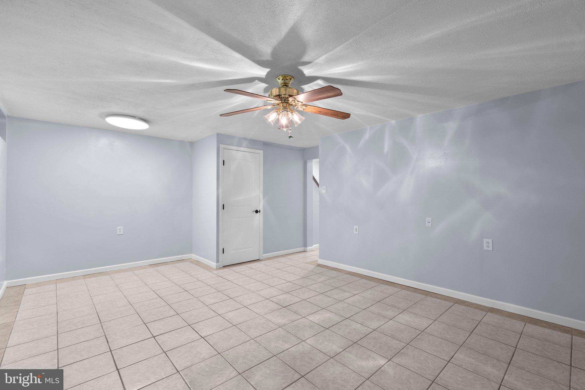 ROCKBURN COMMONS - Residential