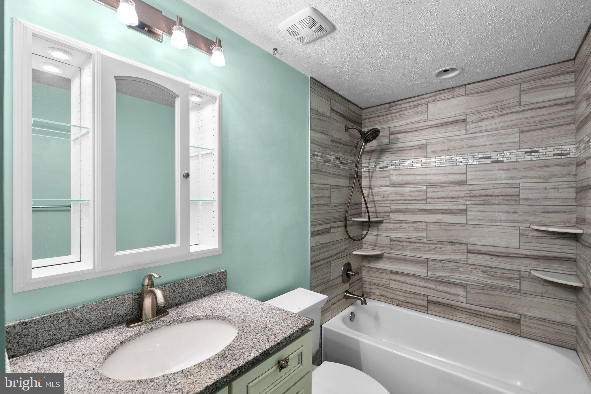 ROCKBURN COMMONS - Residential