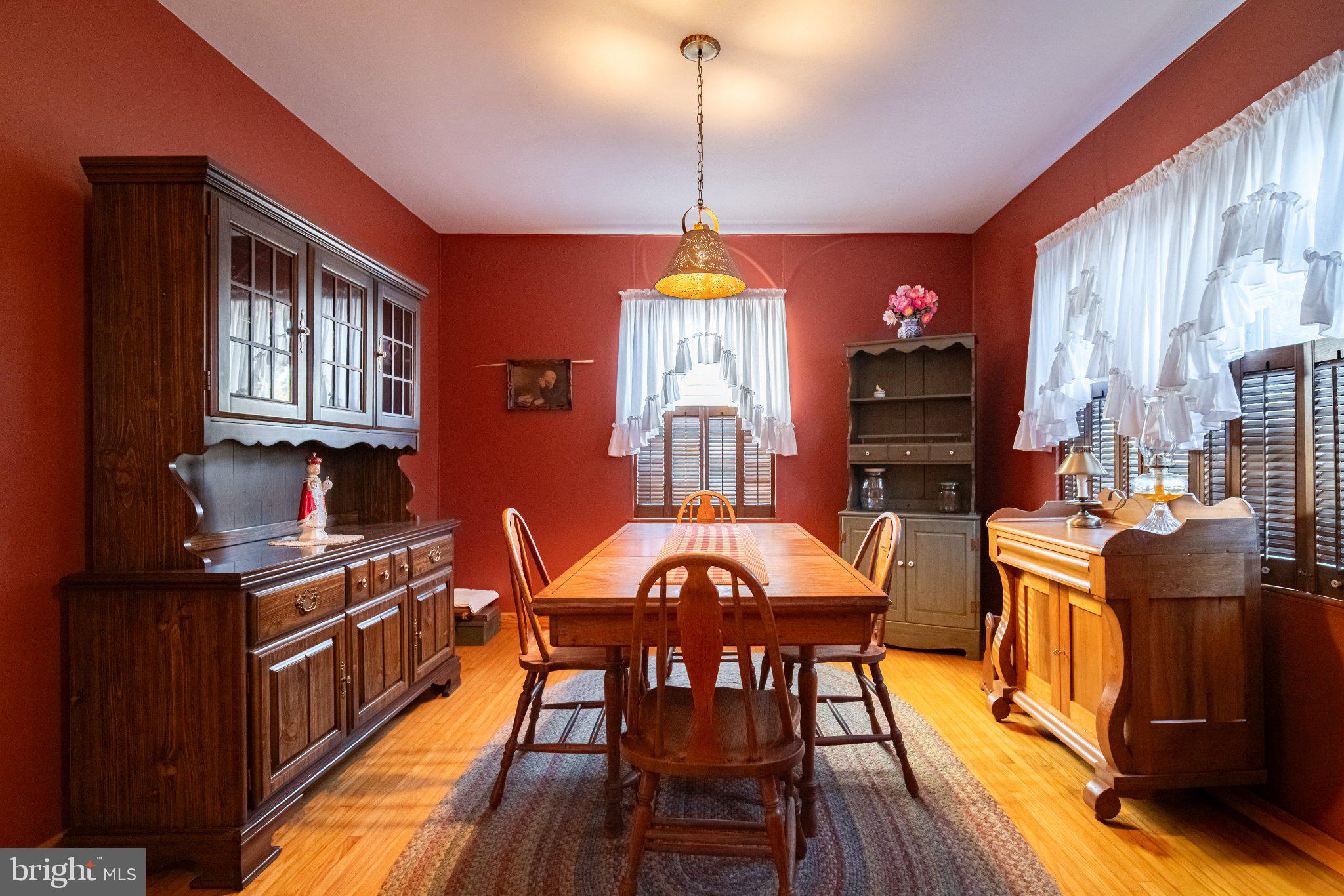 433 WALNUT STREET