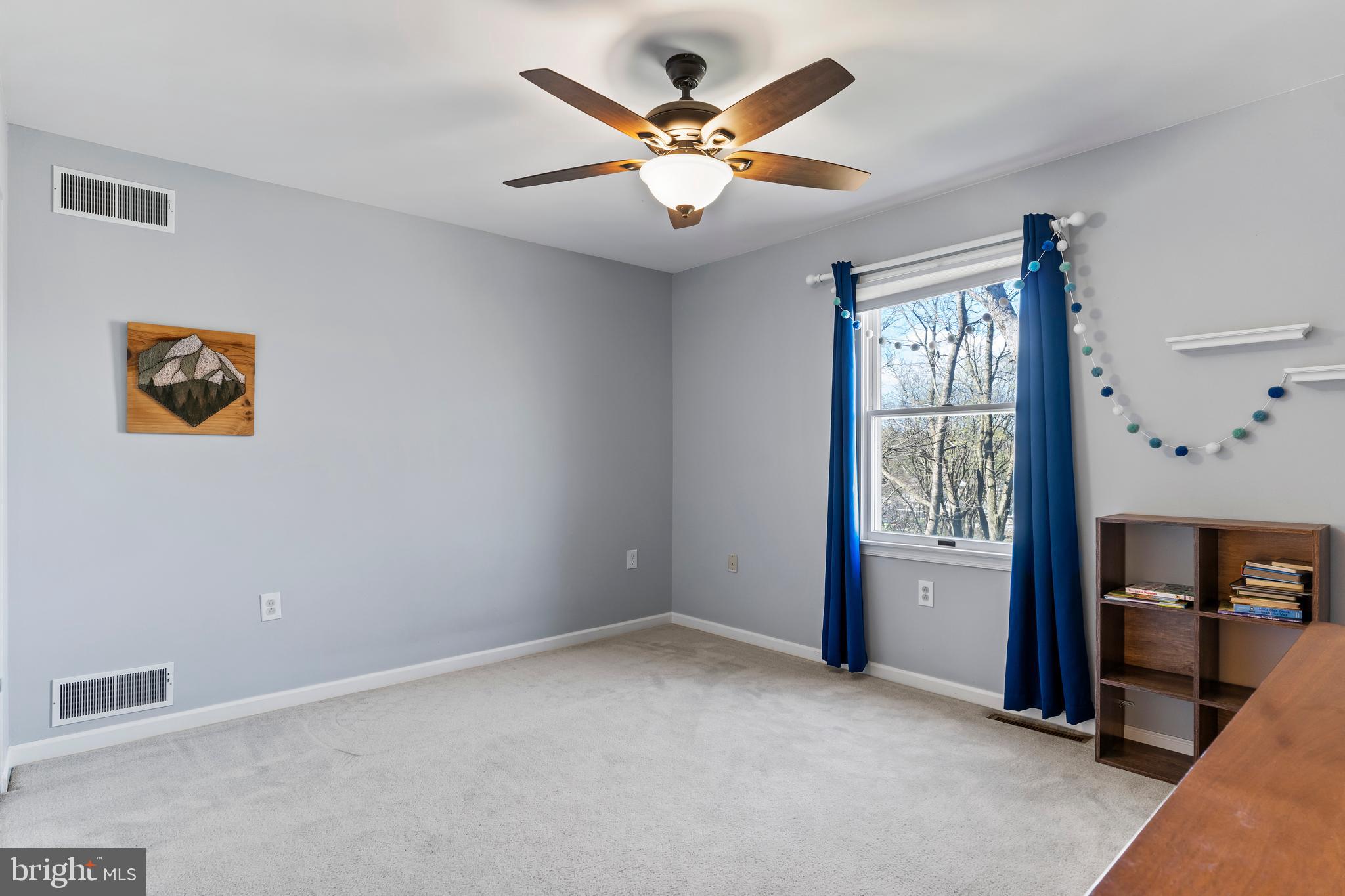 COUNTRY CLUB PARK - Residential