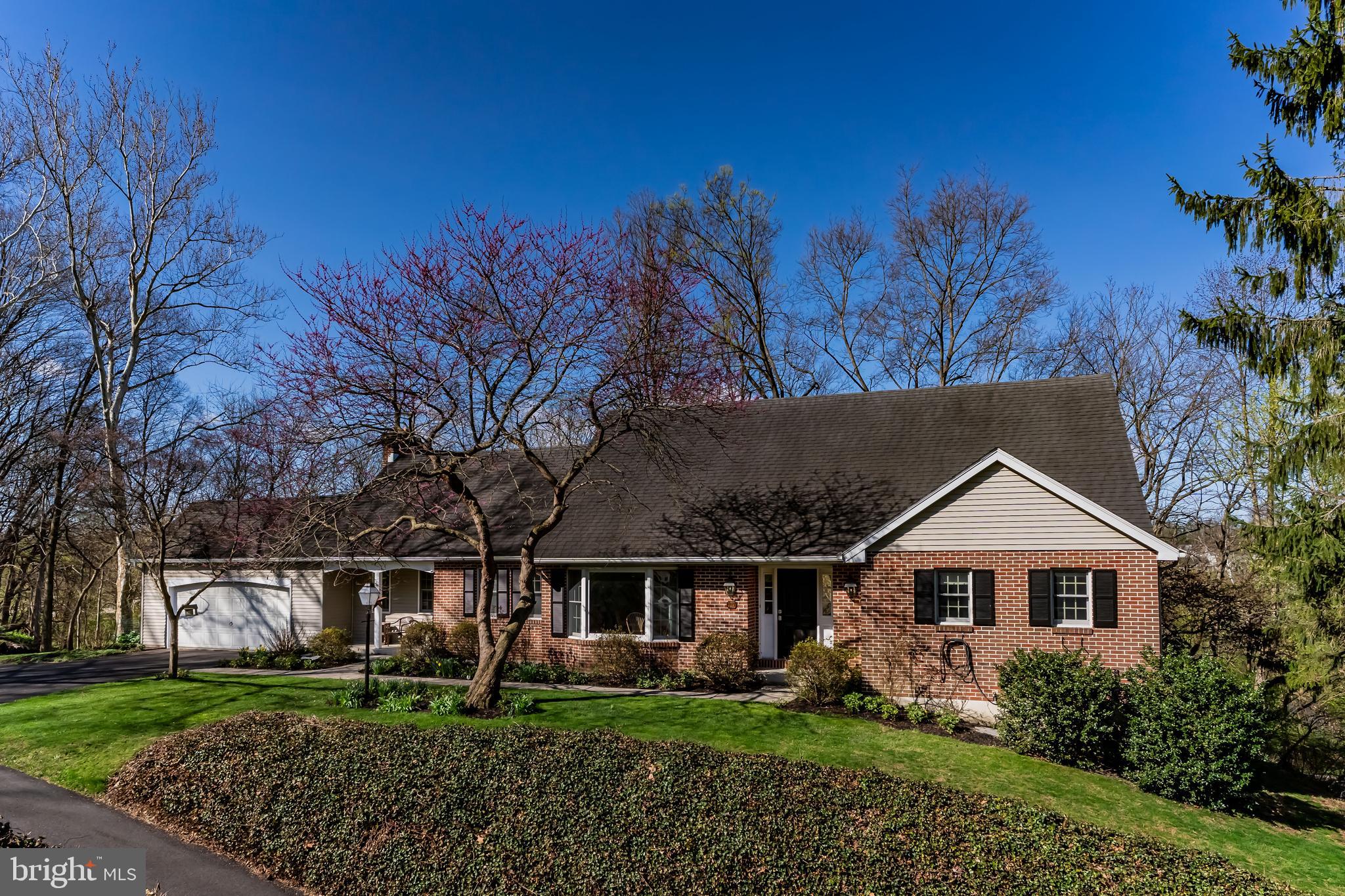 COUNTRY CLUB PARK - Residential