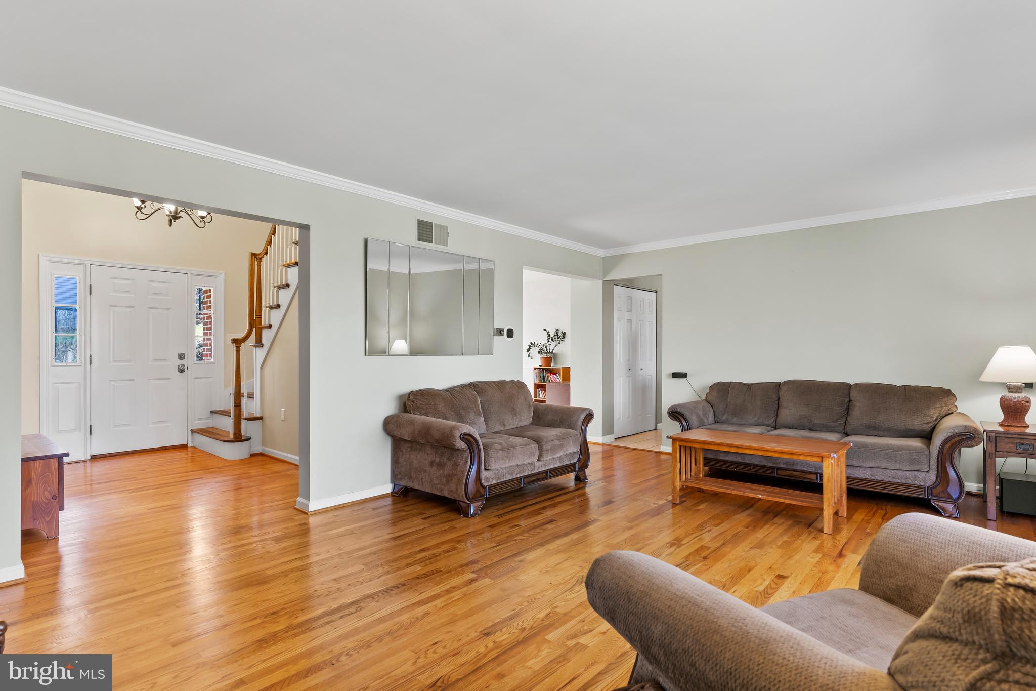 COUNTRY CLUB PARK - Residential