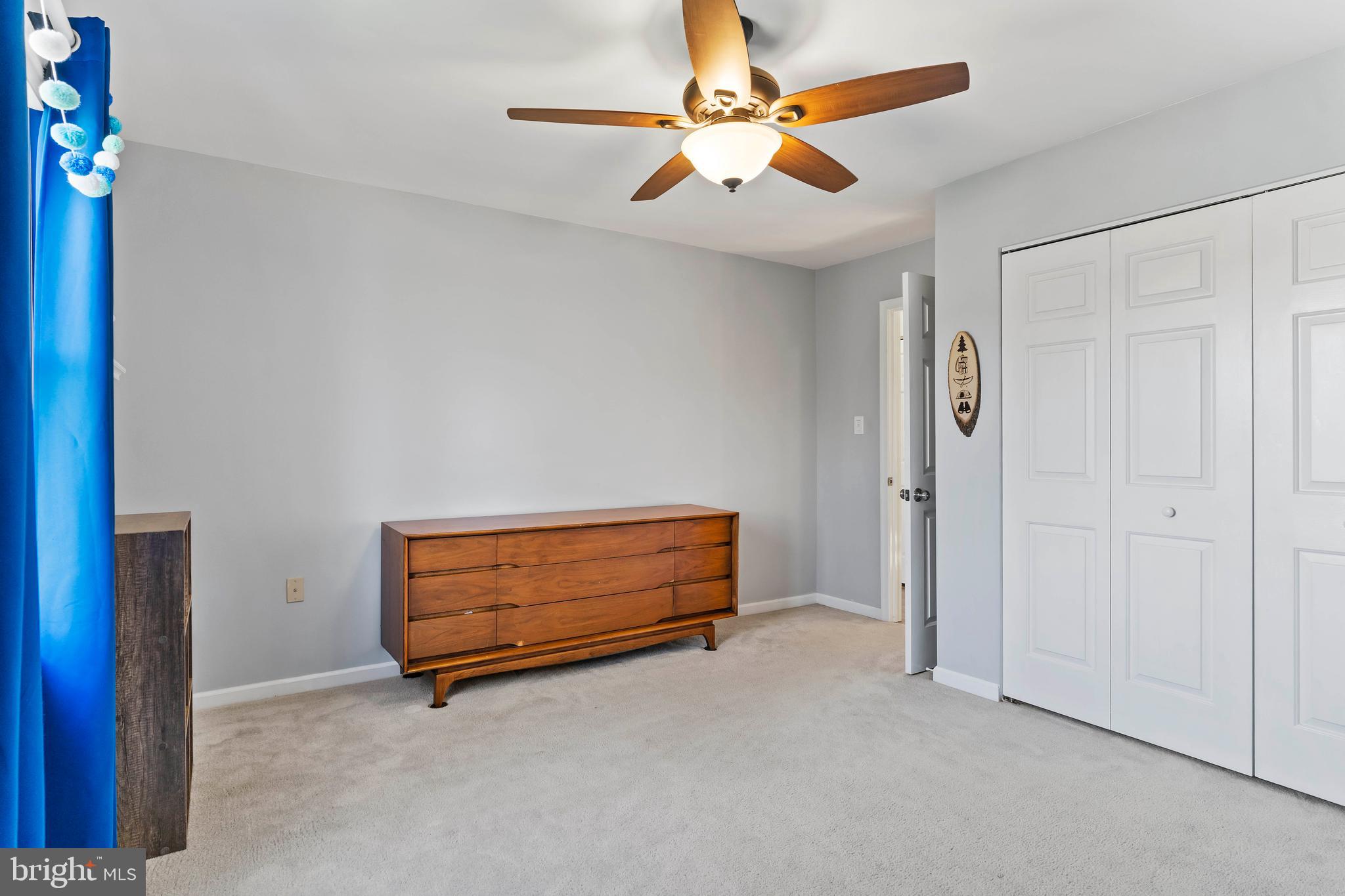 COUNTRY CLUB PARK - Residential