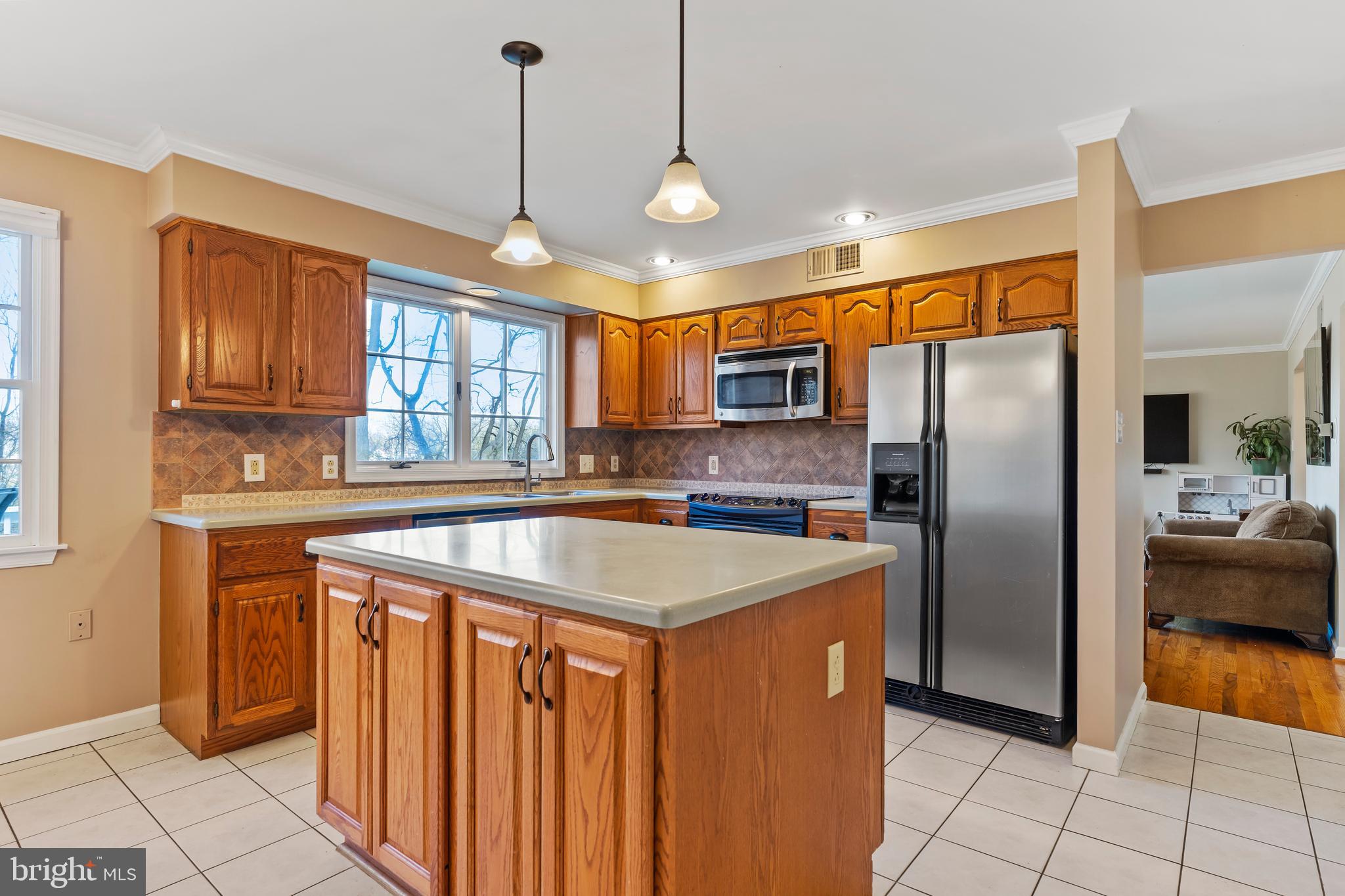 COUNTRY CLUB PARK - Residential