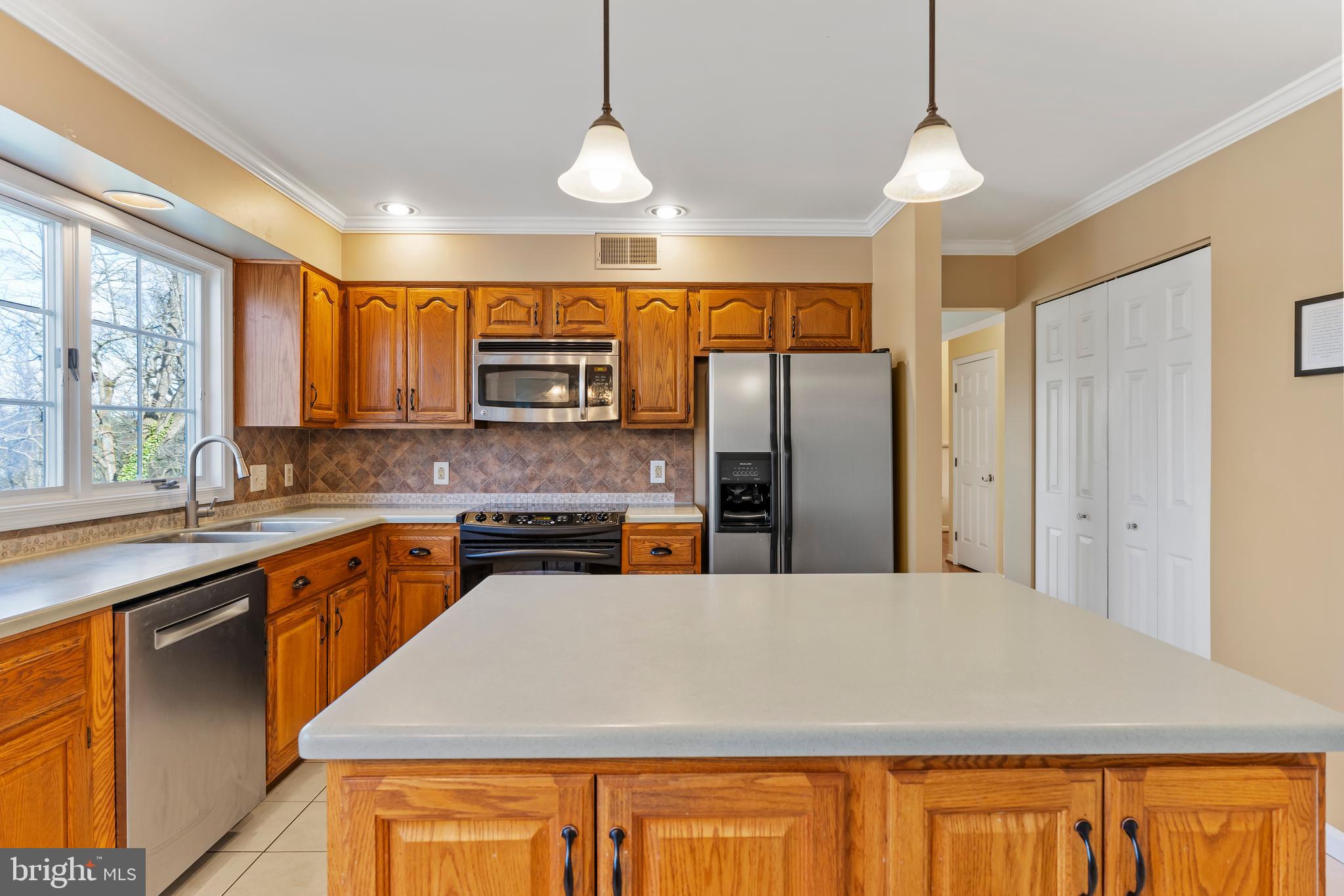 COUNTRY CLUB PARK - Residential