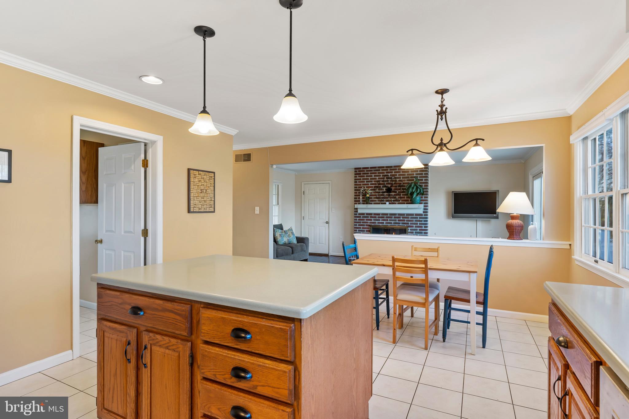 COUNTRY CLUB PARK - Residential