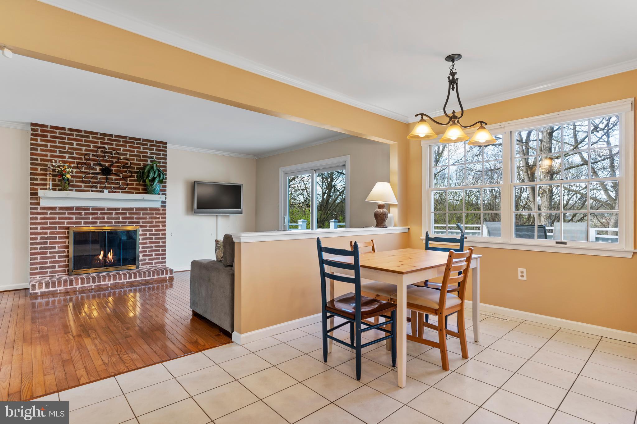 COUNTRY CLUB PARK - Residential