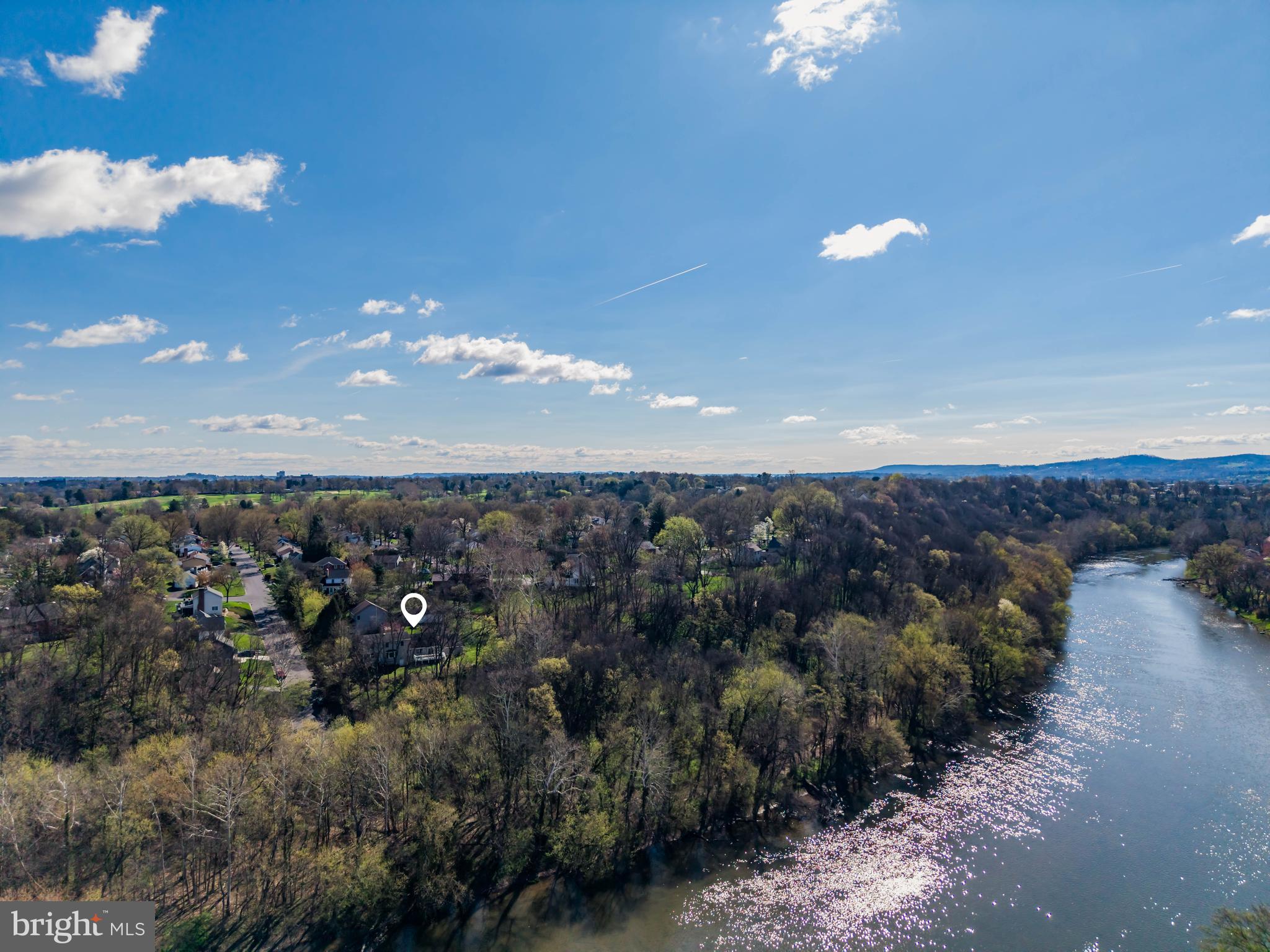COUNTRY CLUB PARK - Residential
