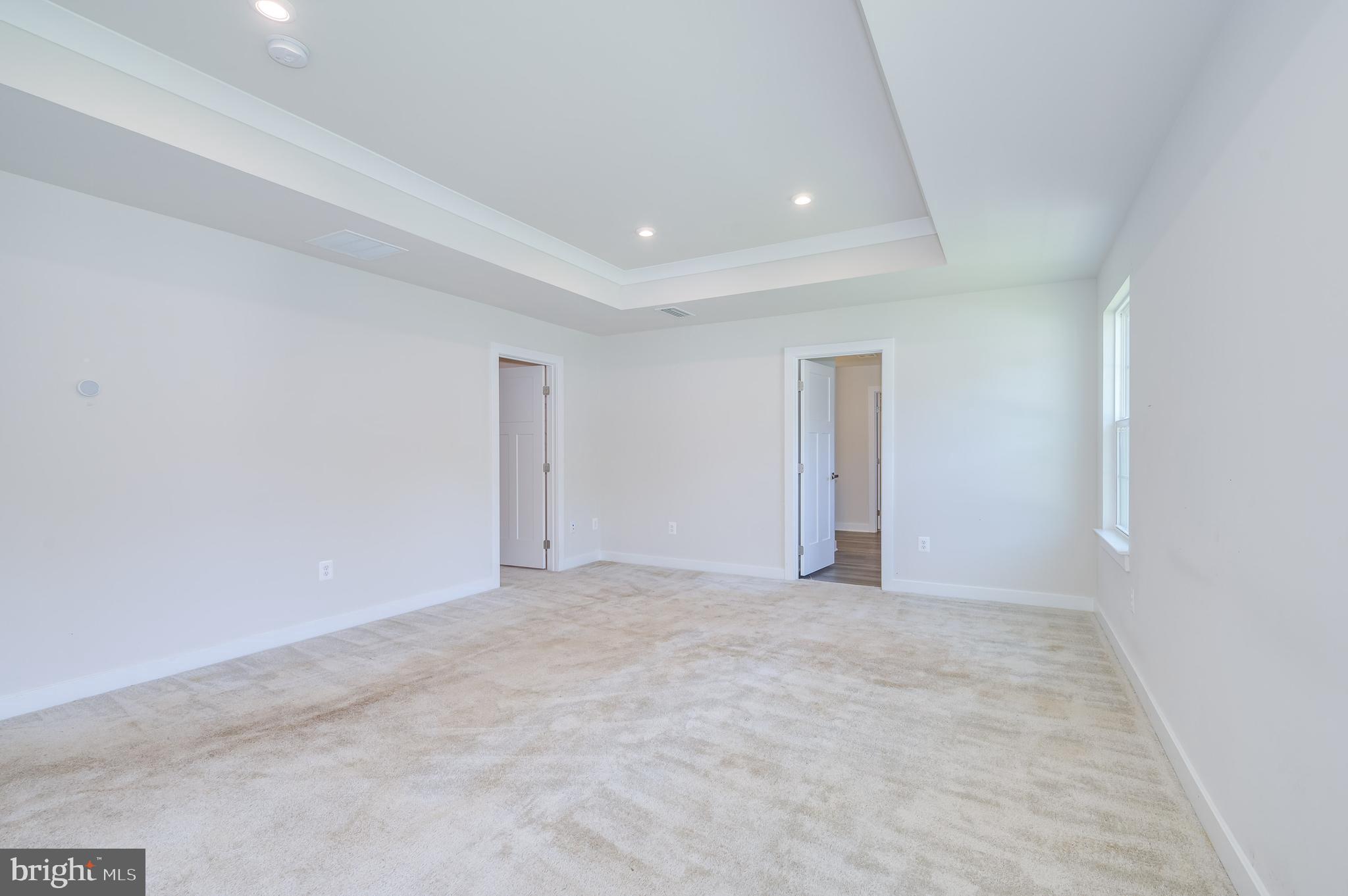 THE LAKES AT MARTINSBURG - Residential