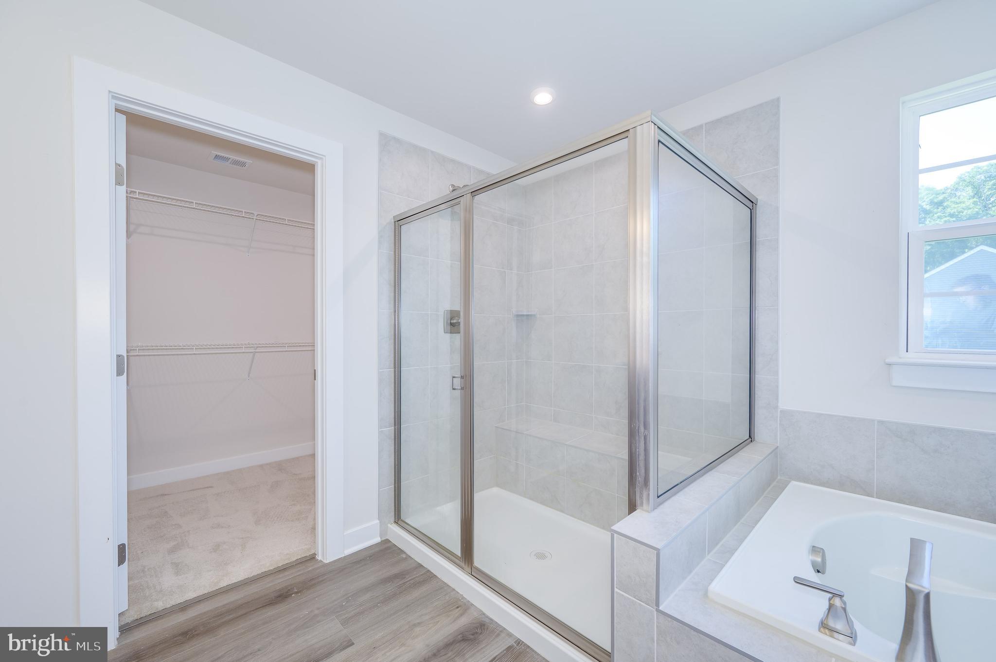 THE LAKES AT MARTINSBURG - Residential