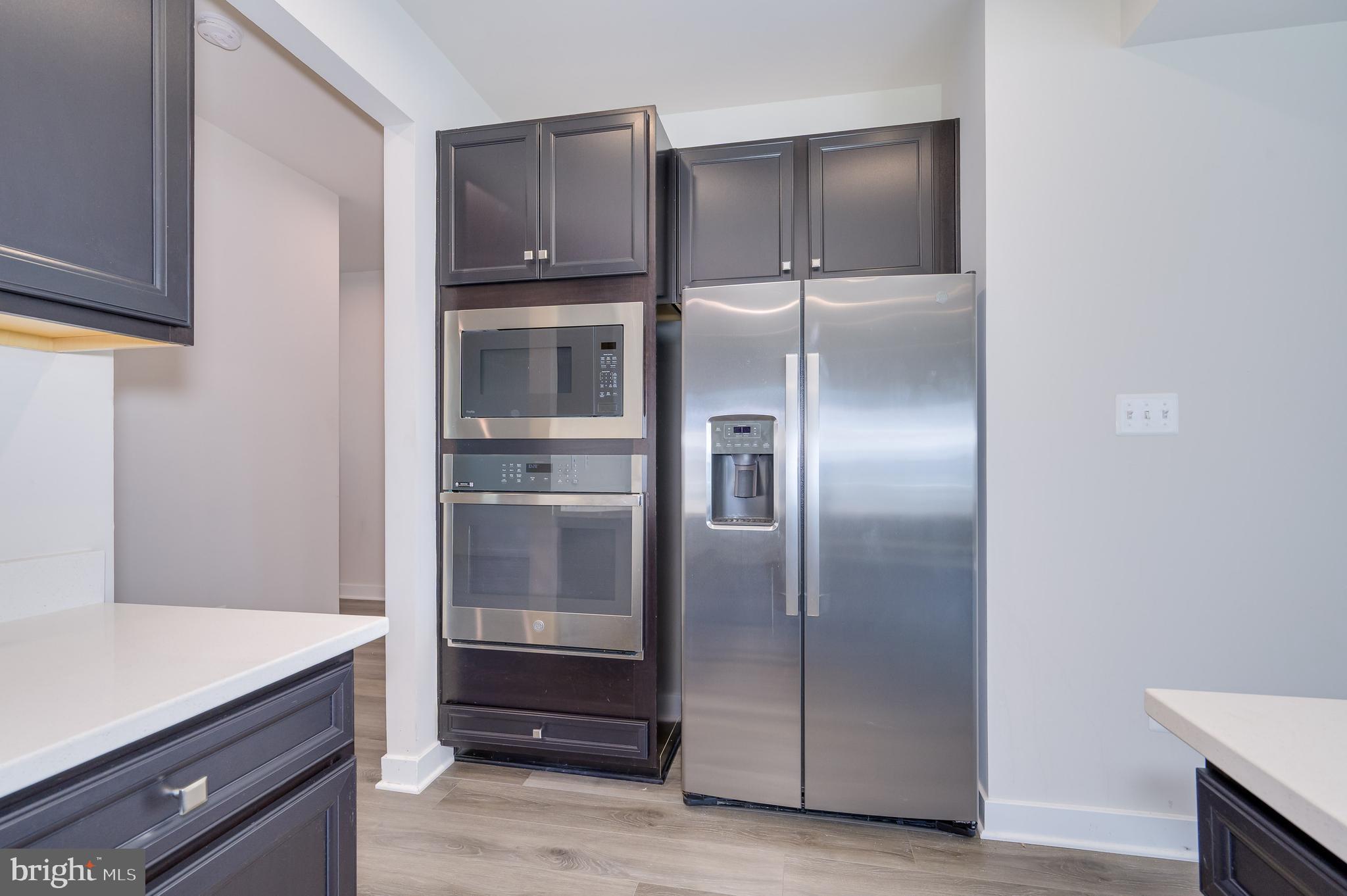 THE LAKES AT MARTINSBURG - Residential