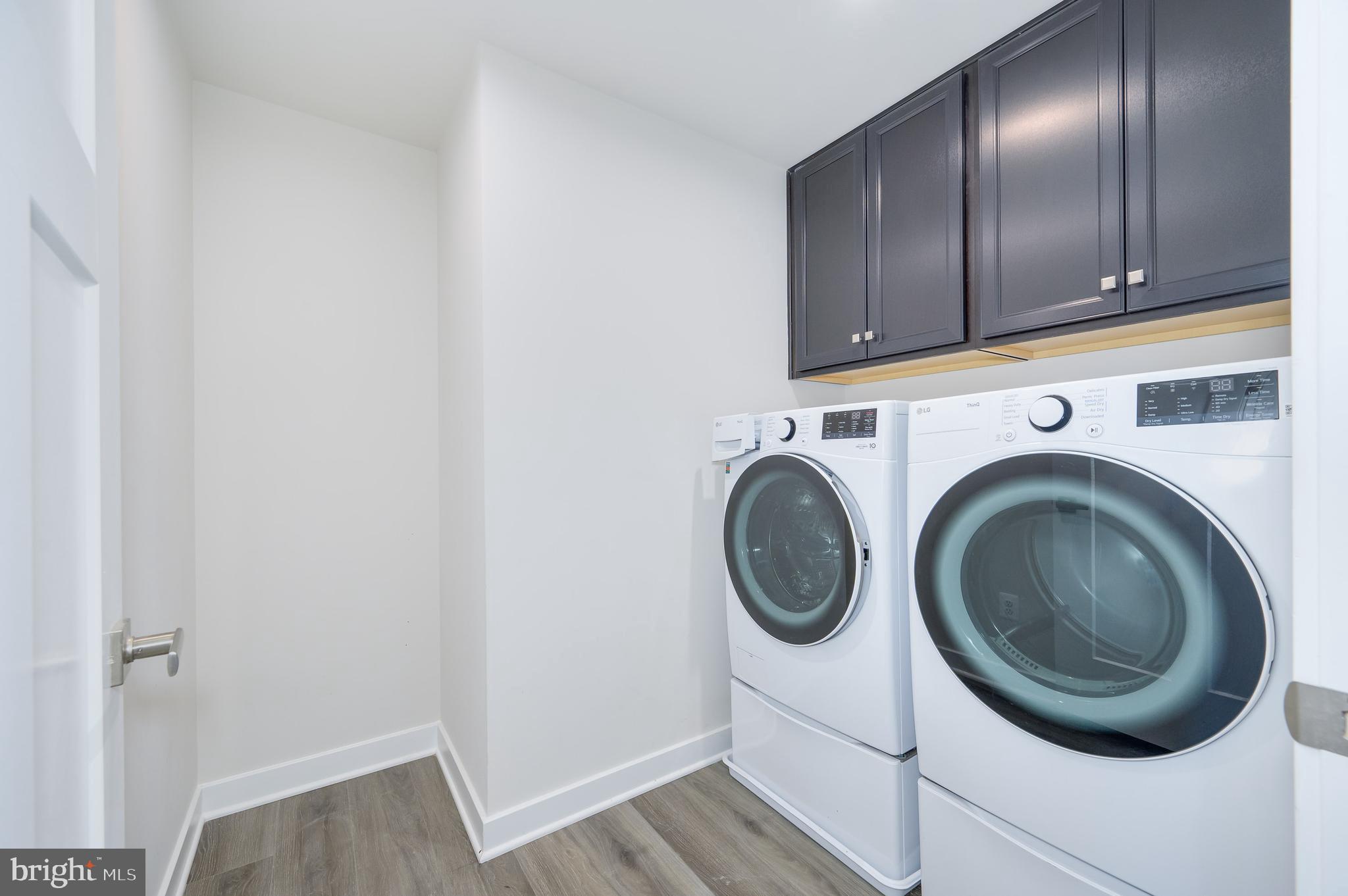 THE LAKES AT MARTINSBURG - Residential