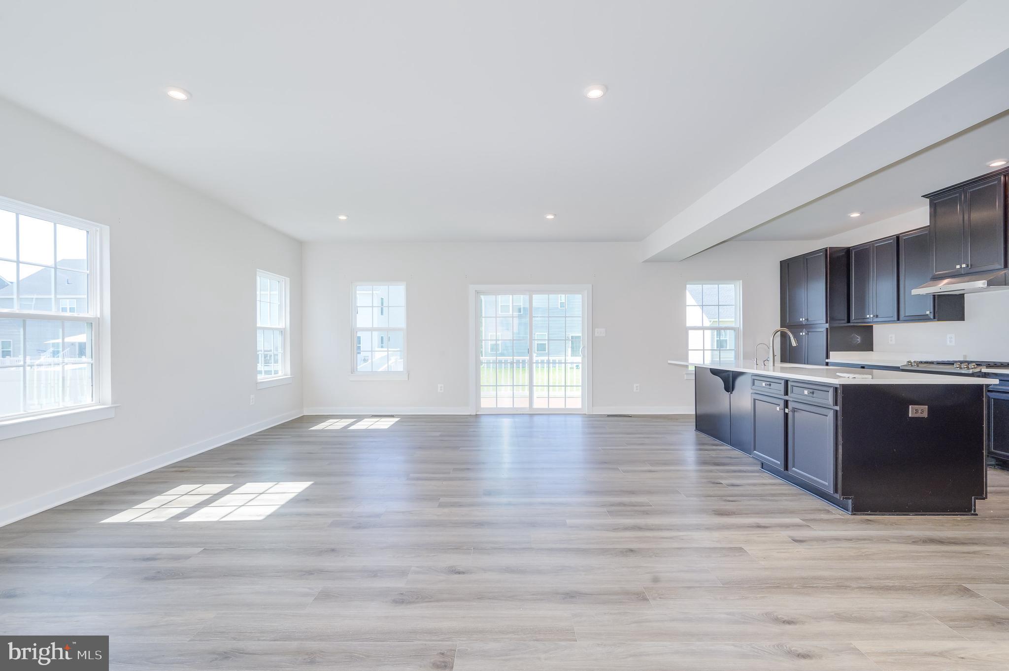 THE LAKES AT MARTINSBURG - Residential