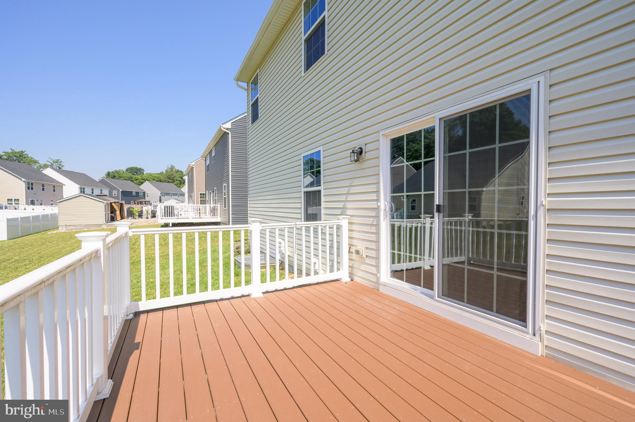 THE LAKES AT MARTINSBURG - Residential