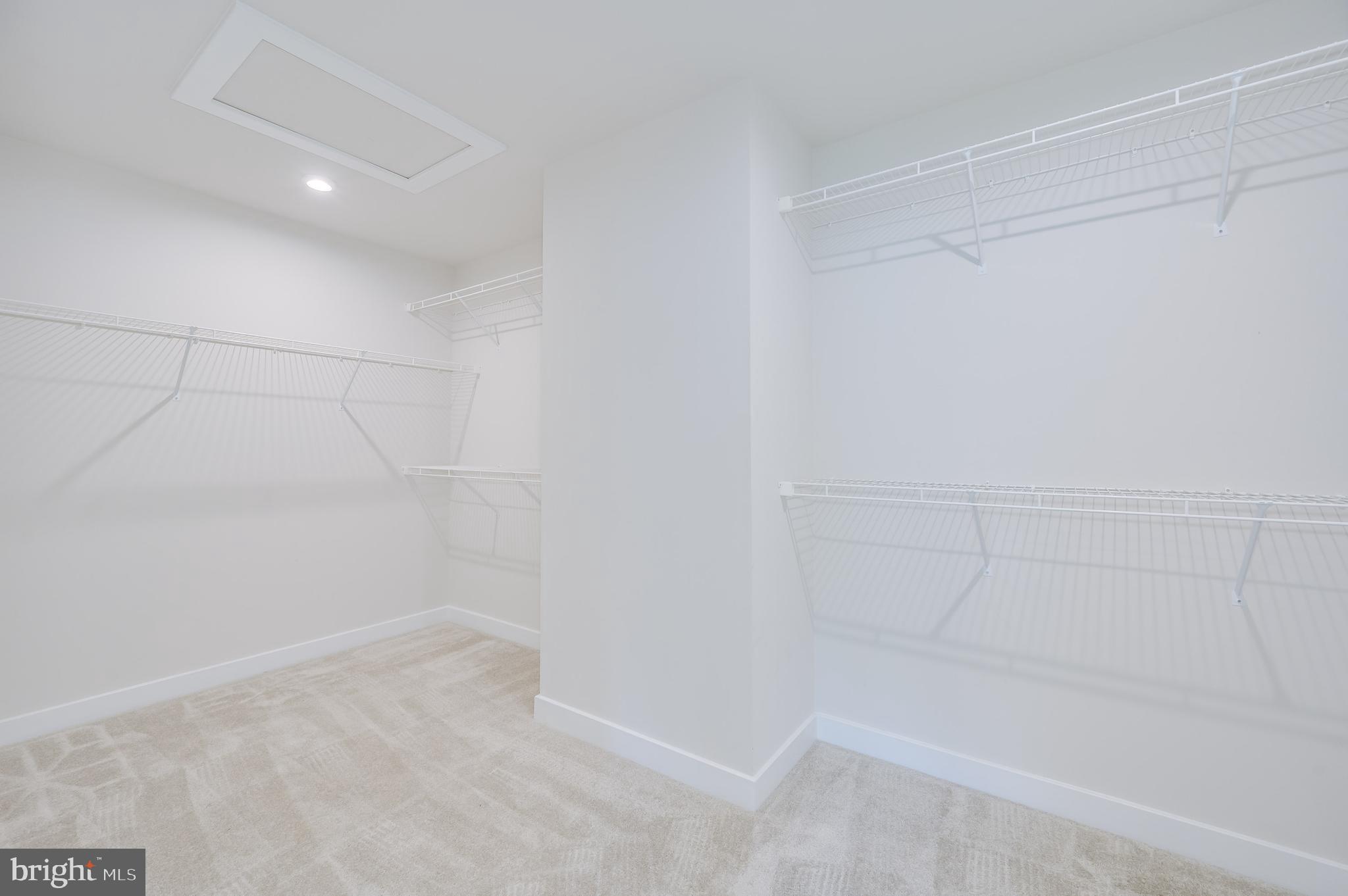 THE LAKES AT MARTINSBURG - Residential