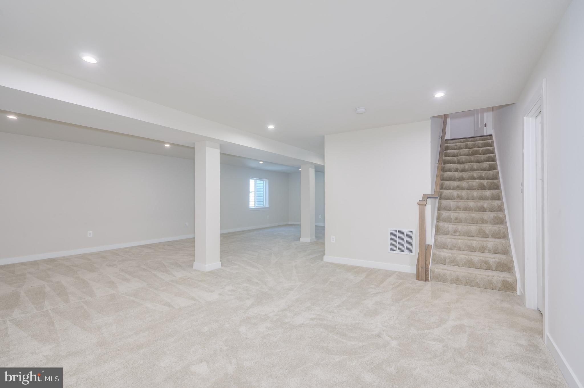 THE LAKES AT MARTINSBURG - Residential