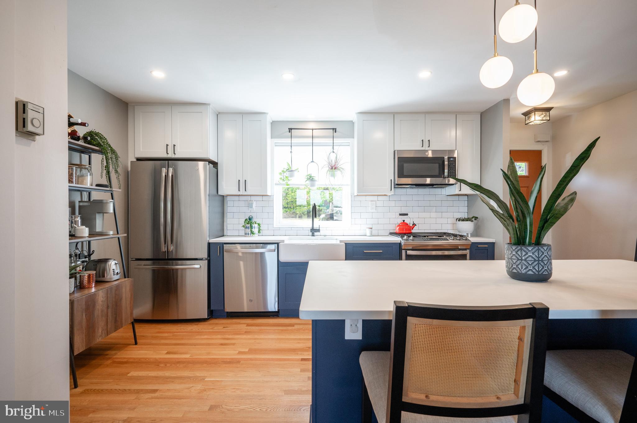 WARWICK VILLAGE - Residential