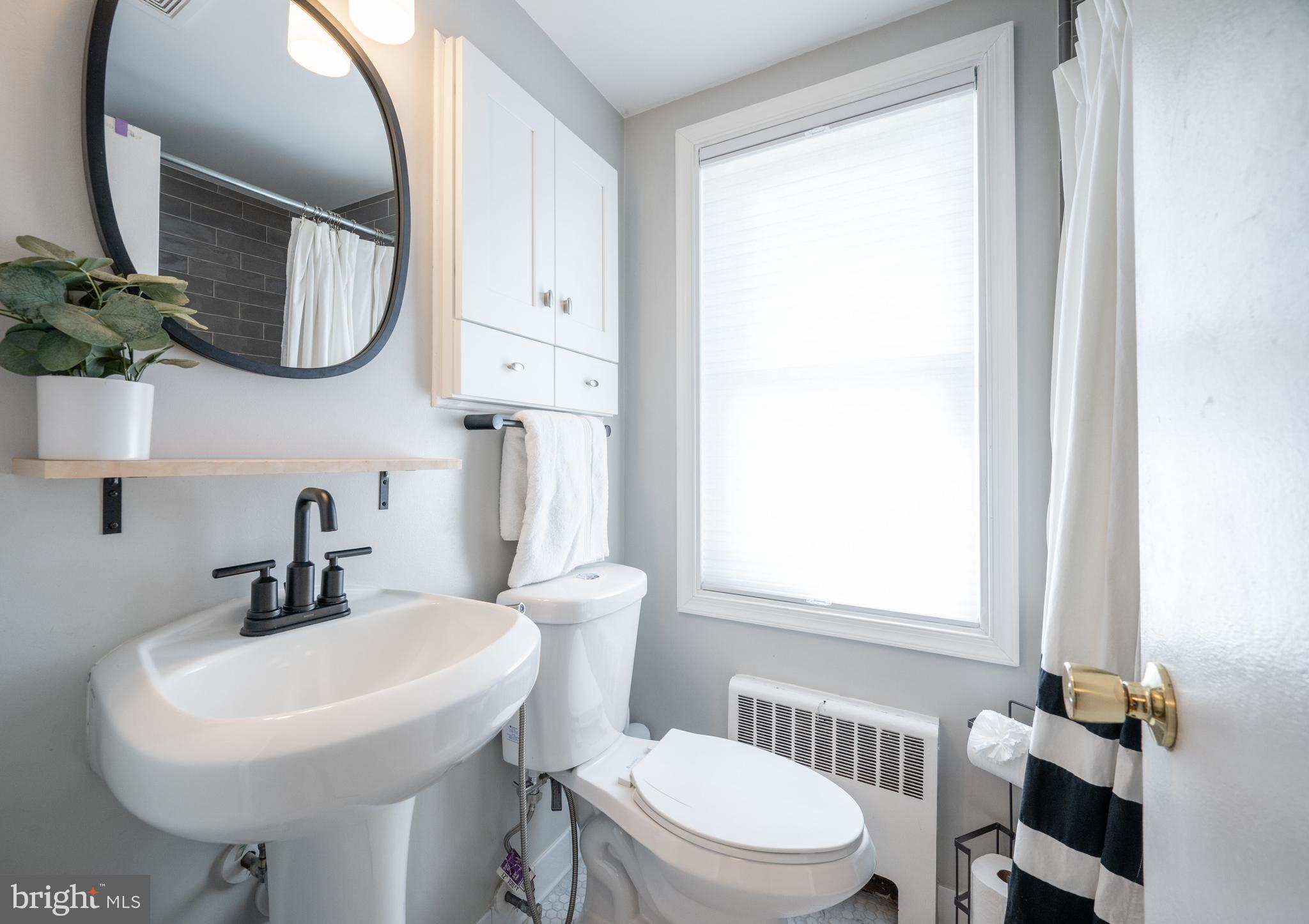 WARWICK VILLAGE - Residential