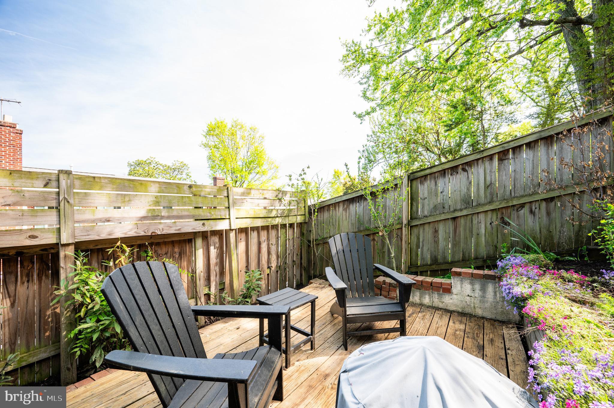 WARWICK VILLAGE - Residential