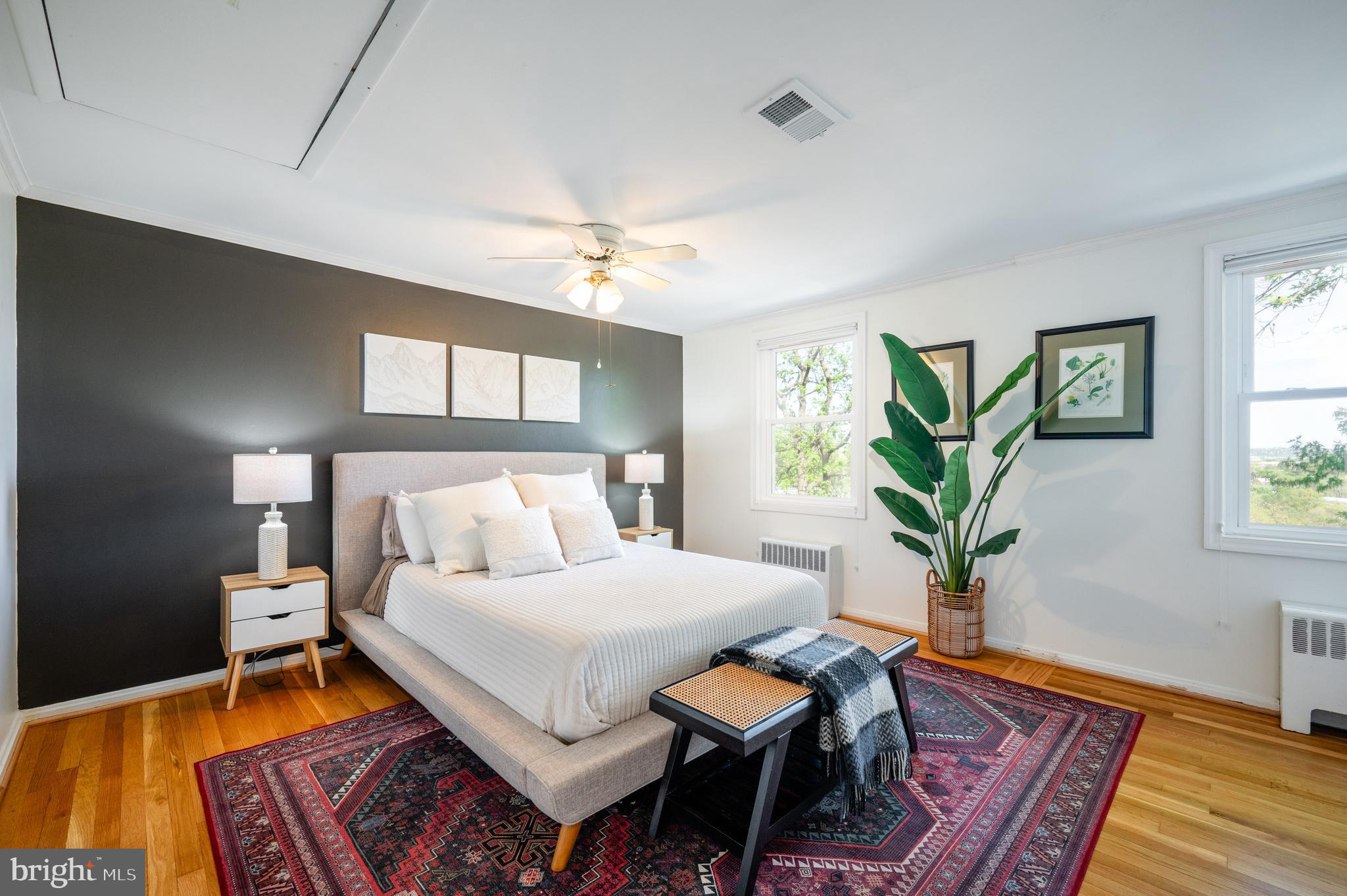 WARWICK VILLAGE - Residential