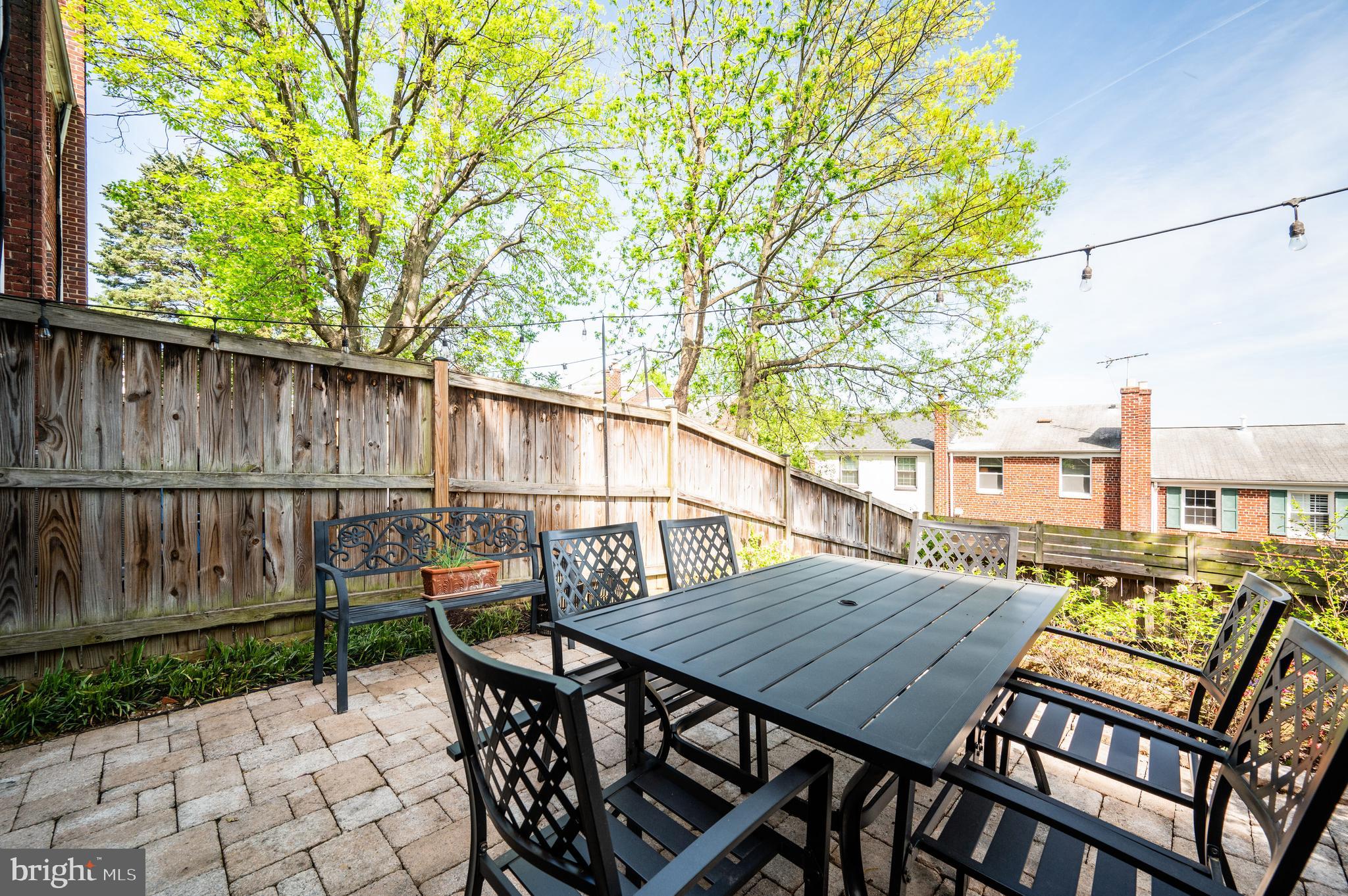 WARWICK VILLAGE - Residential