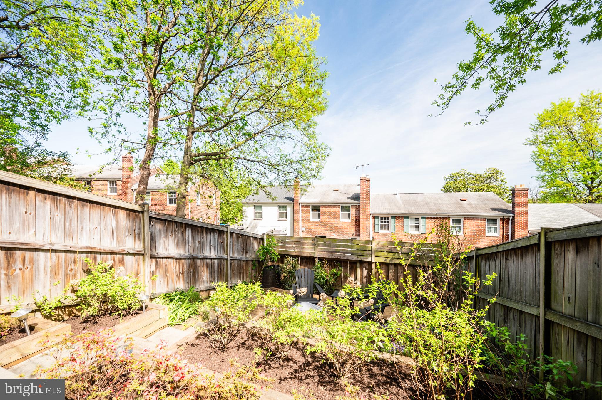 WARWICK VILLAGE - Residential