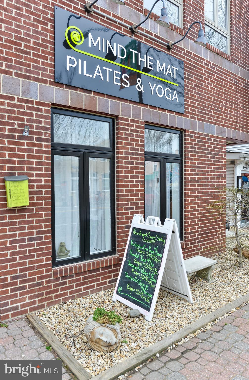 WARWICK VILLAGE - Residential