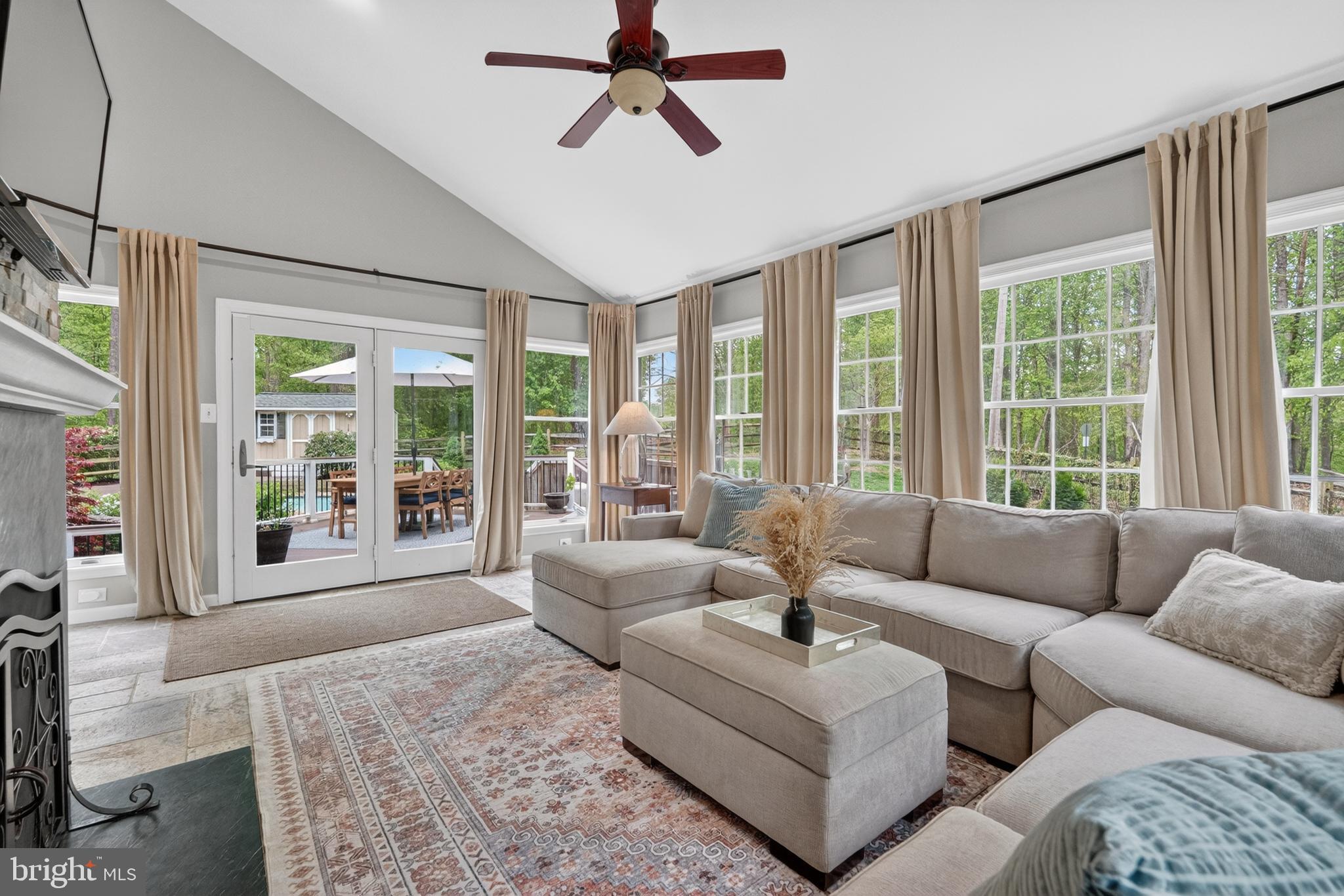 INNISVALE - Residential