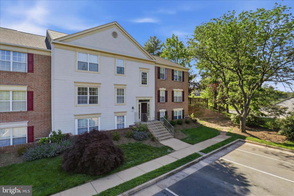 Photo of 1101 Huntmaster Terrace NE #201, LEESBURG, VA 20176 (MLS # VALO2126988)