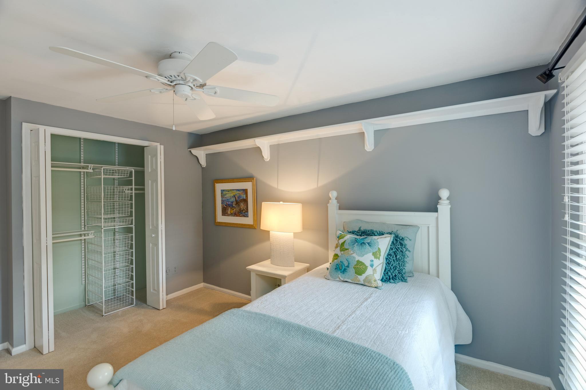 COUNTRYSIDE - Residential