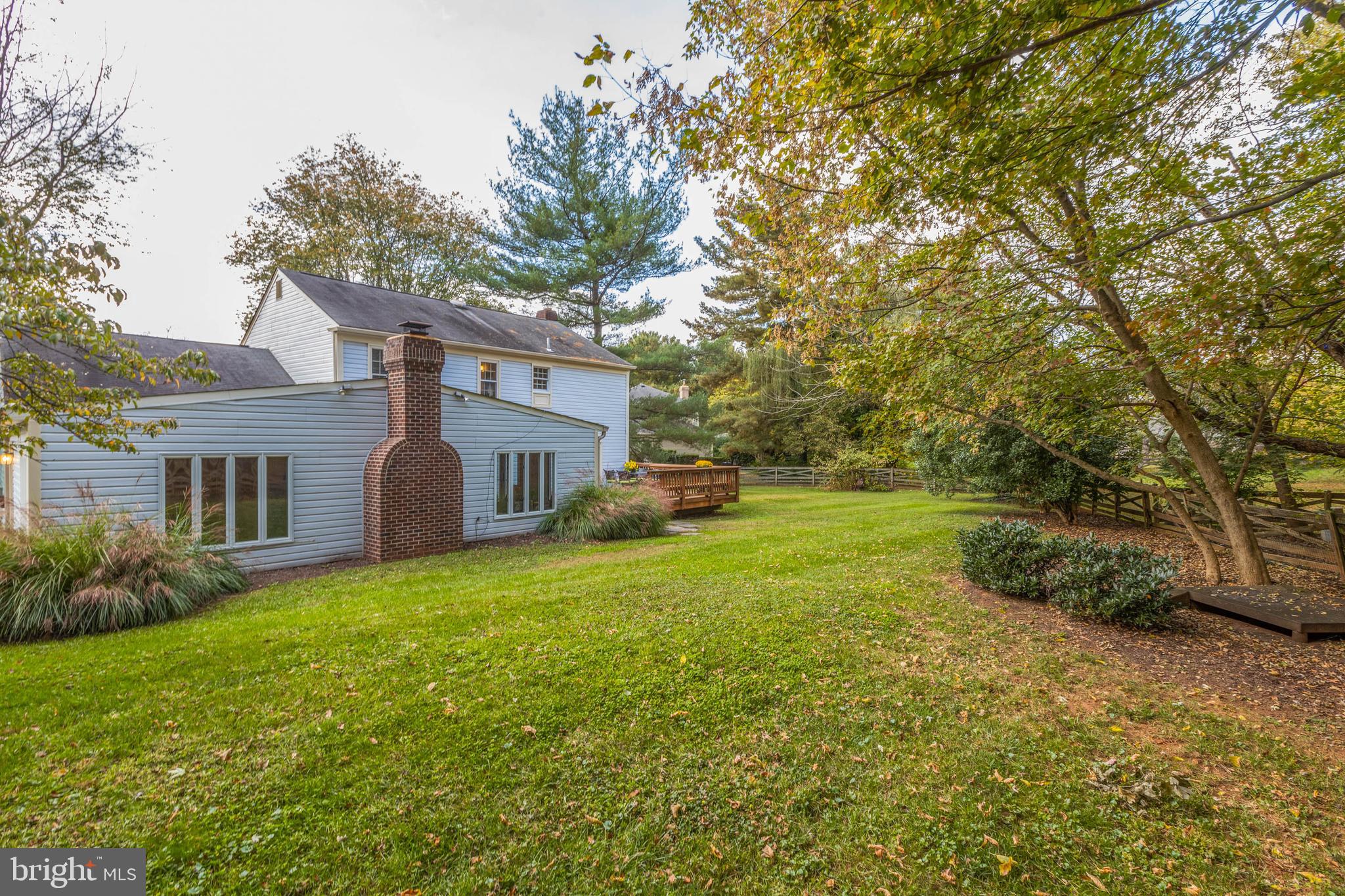 COUNTRYSIDE - Residential