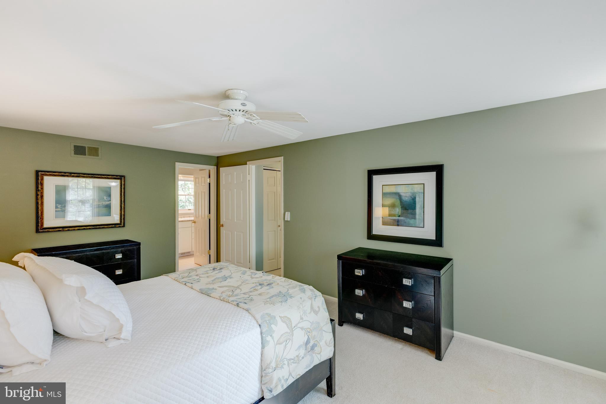 COUNTRYSIDE - Residential