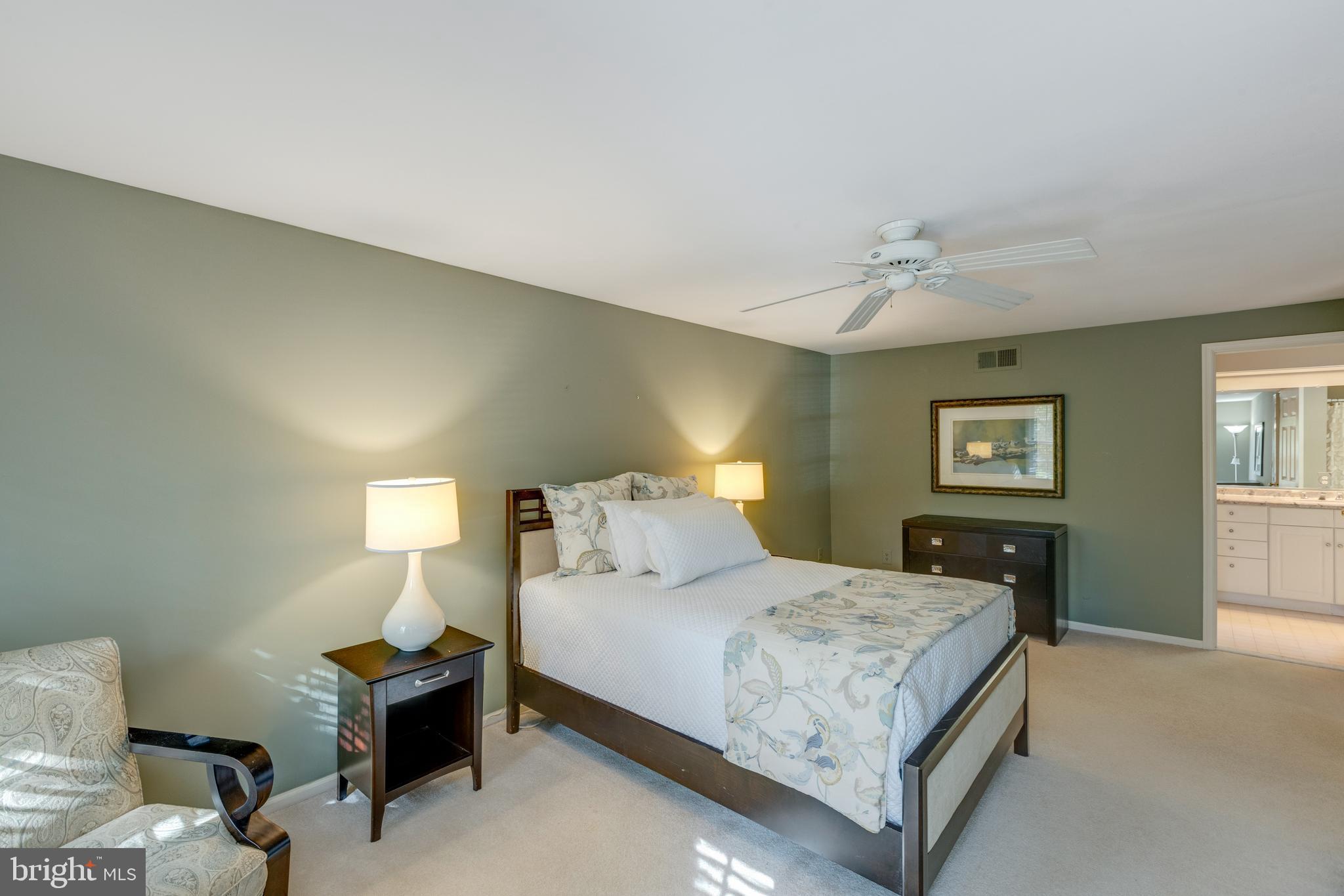 COUNTRYSIDE - Residential