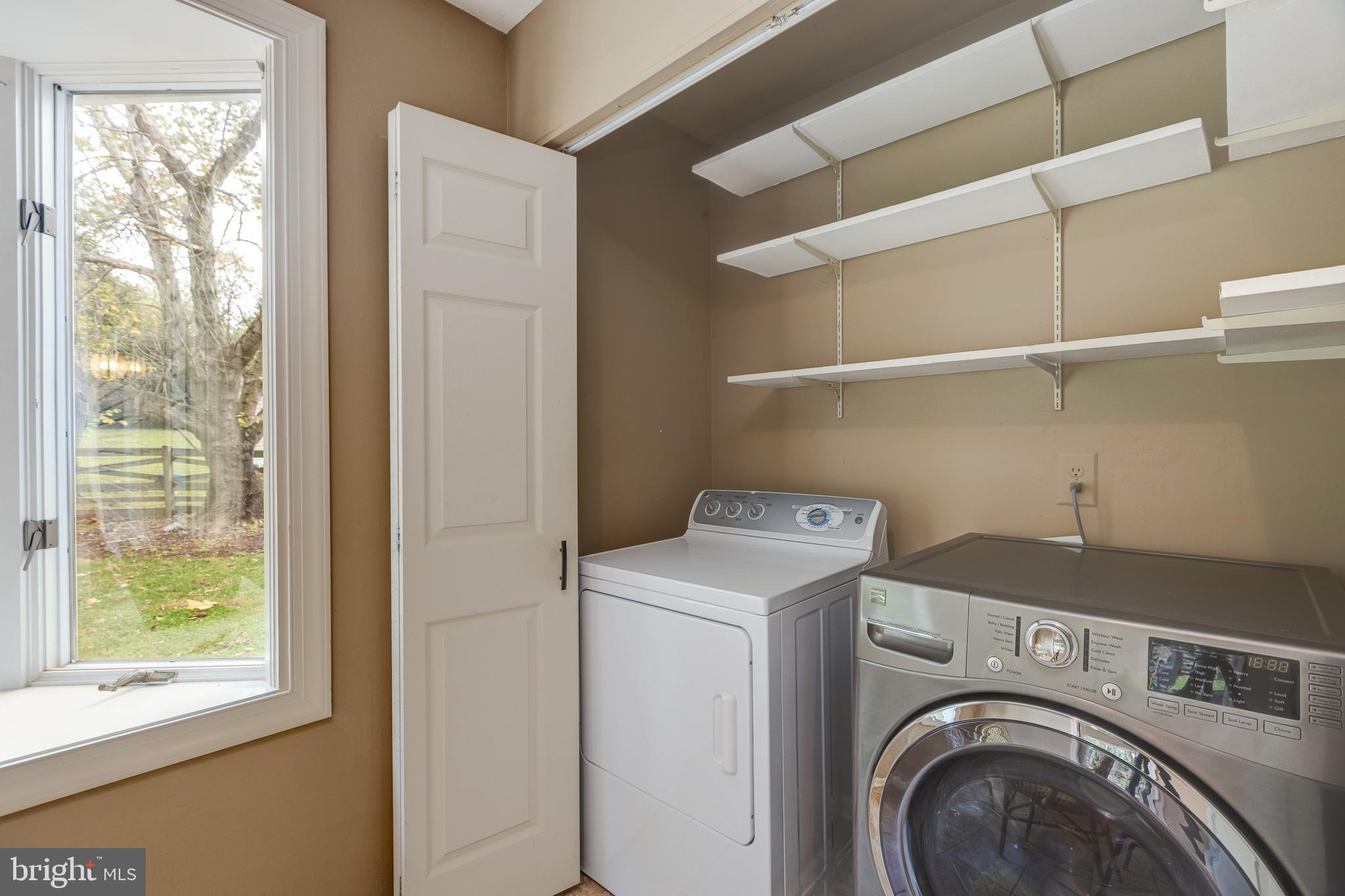 COUNTRYSIDE - Residential