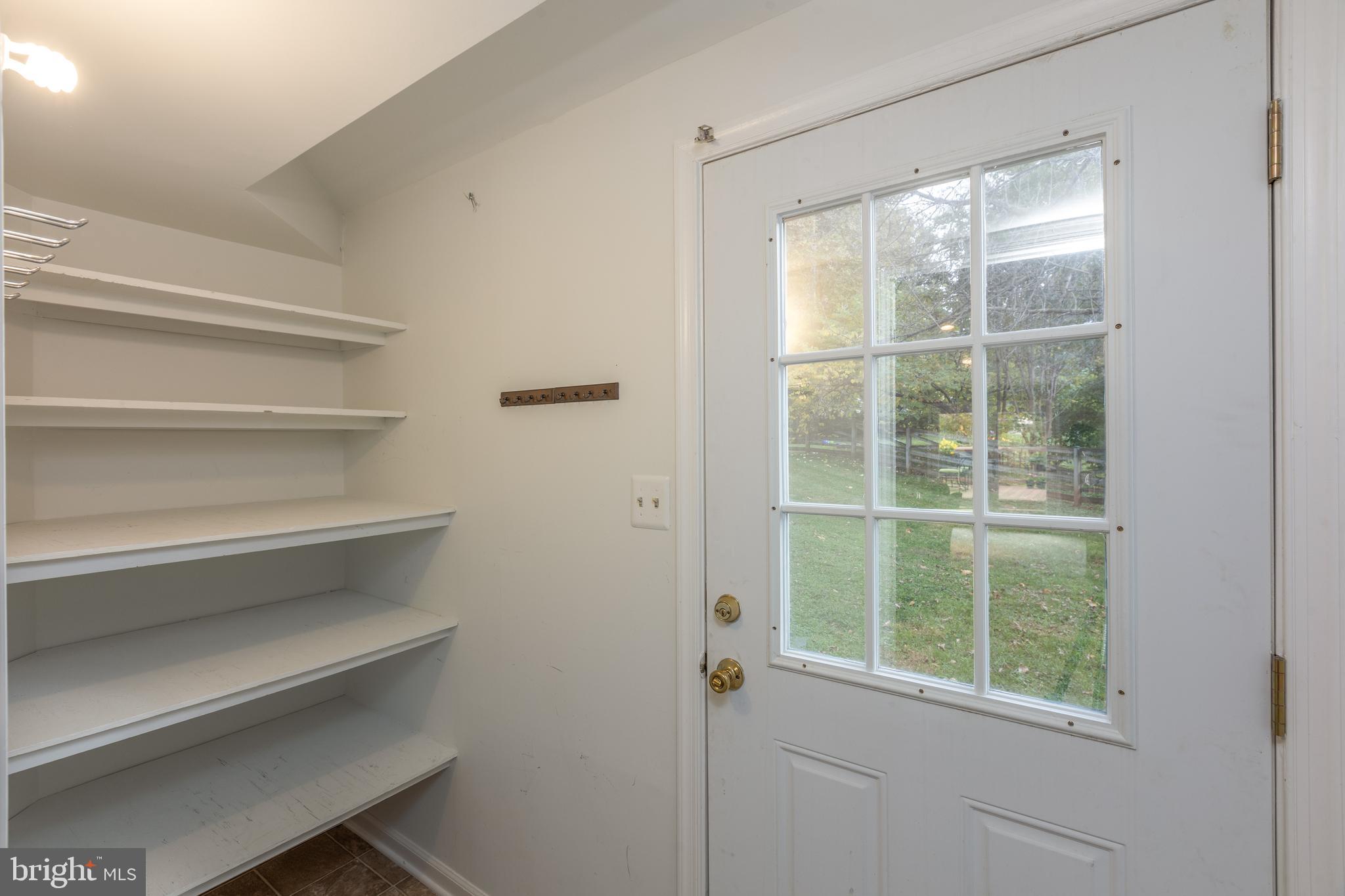 COUNTRYSIDE - Residential