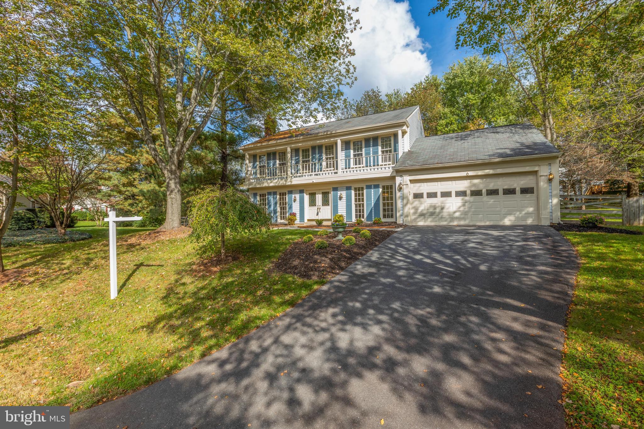 COUNTRYSIDE - Residential