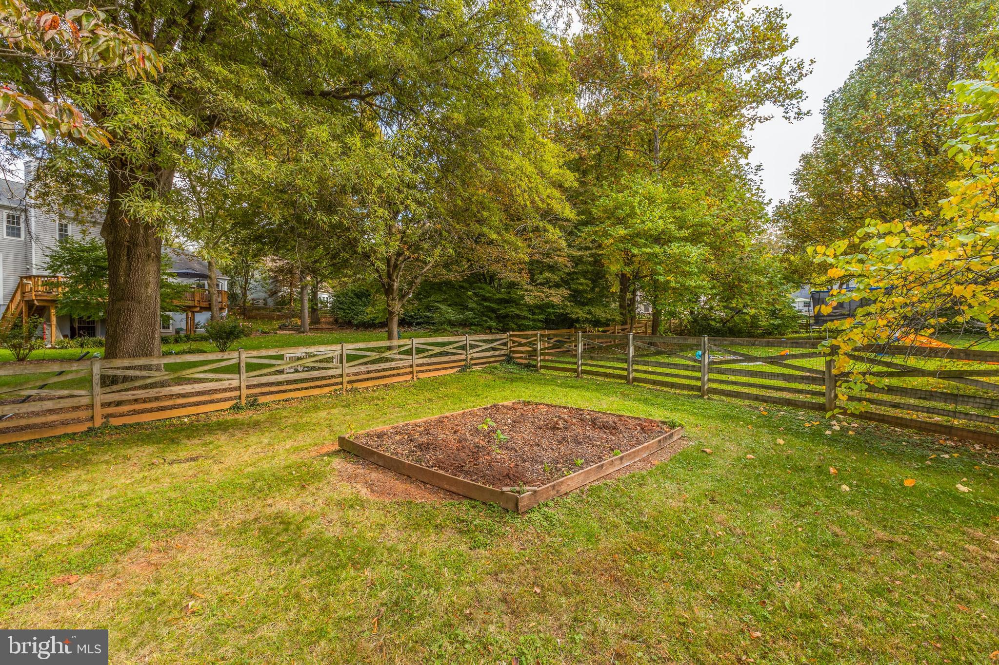 COUNTRYSIDE - Residential