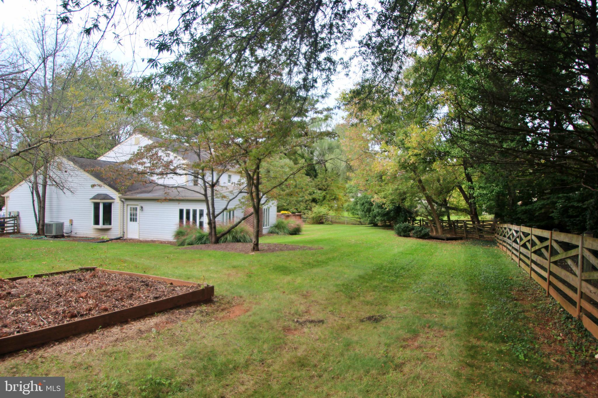 COUNTRYSIDE - Residential