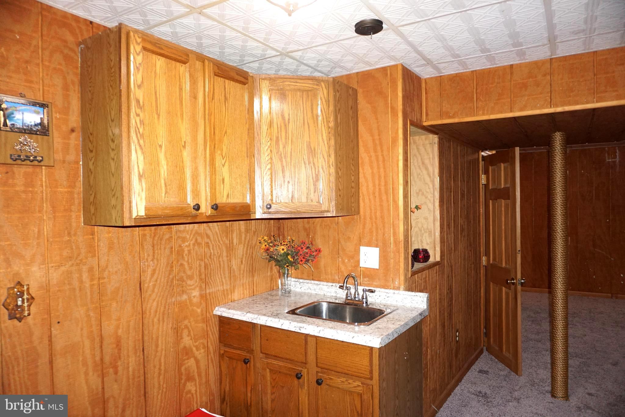 GOLDEN BELL - Residential