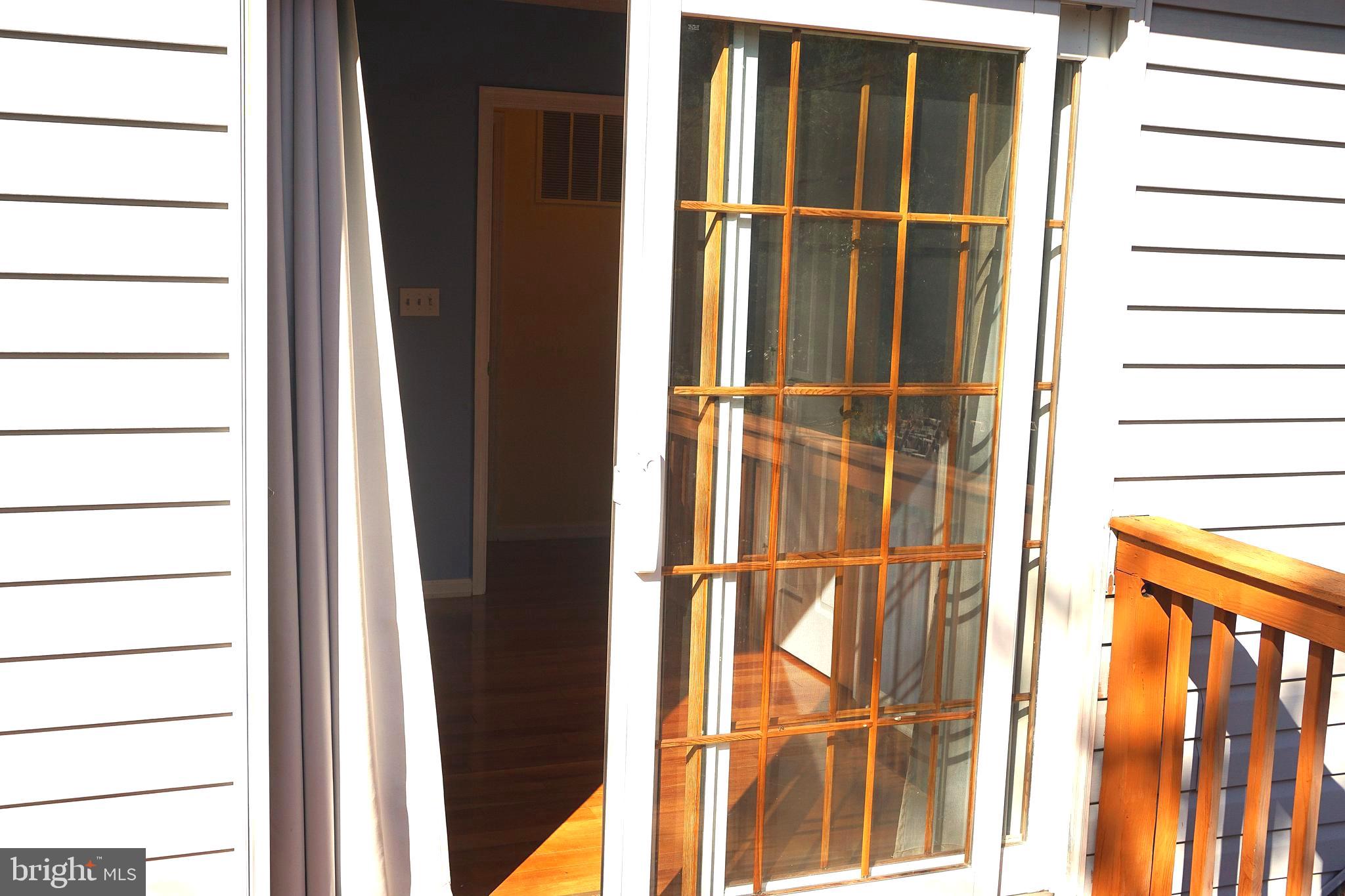 GOLDEN BELL - Residential