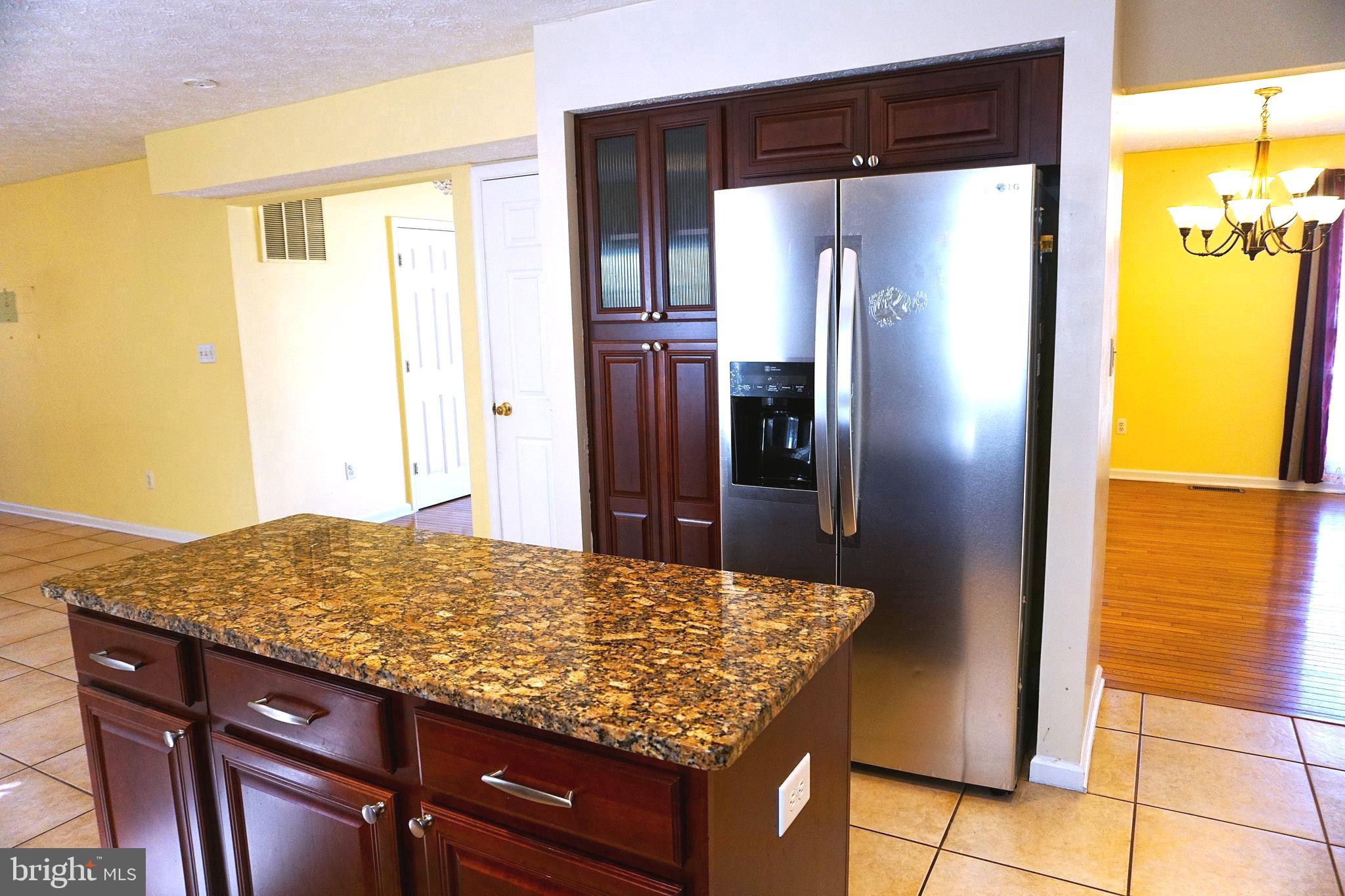 GOLDEN BELL - Residential