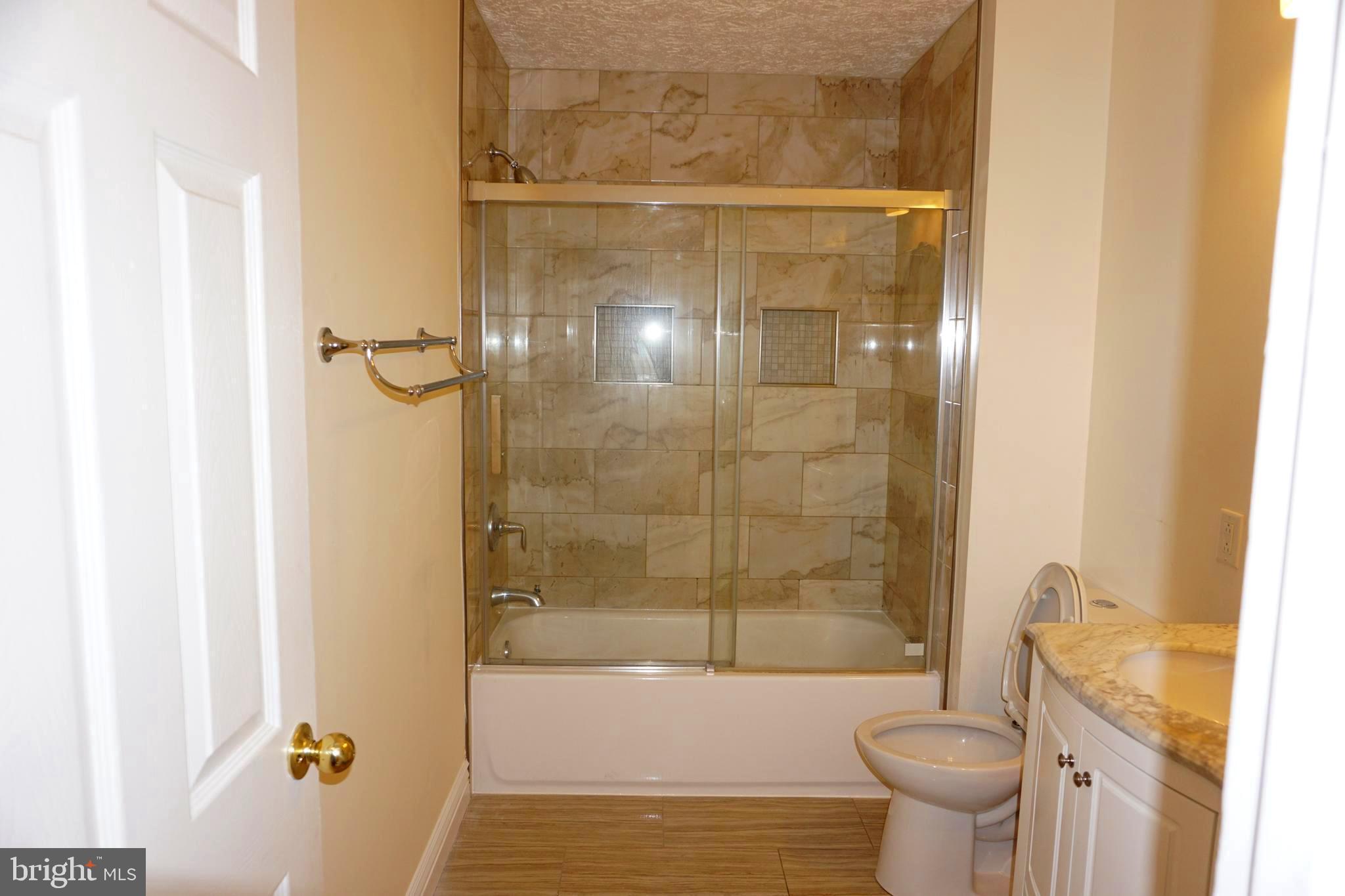 GOLDEN BELL - Residential